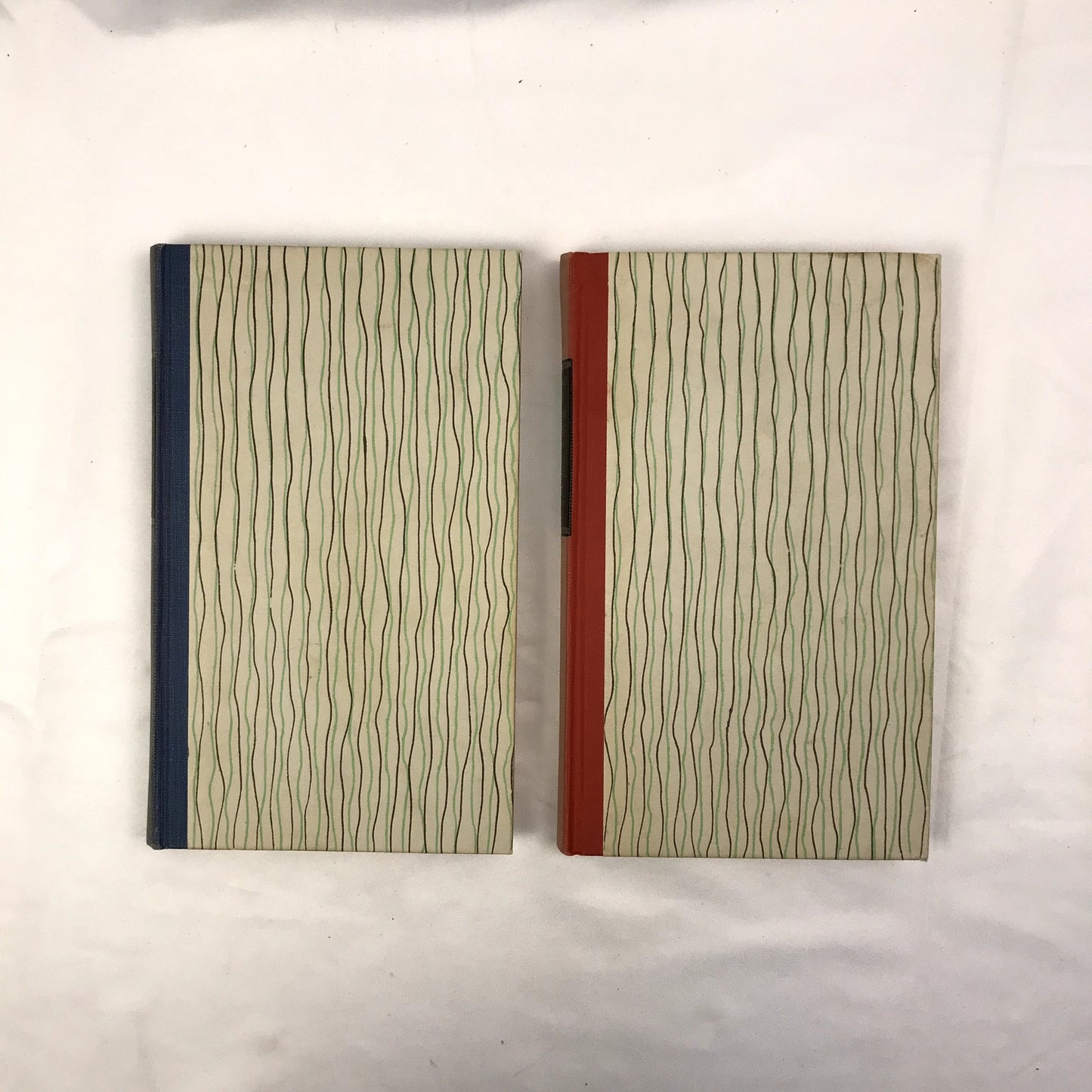 Alice's Adventures in Wonderland 2 Volume Set in Slipcase by Lewis Carroll 1965