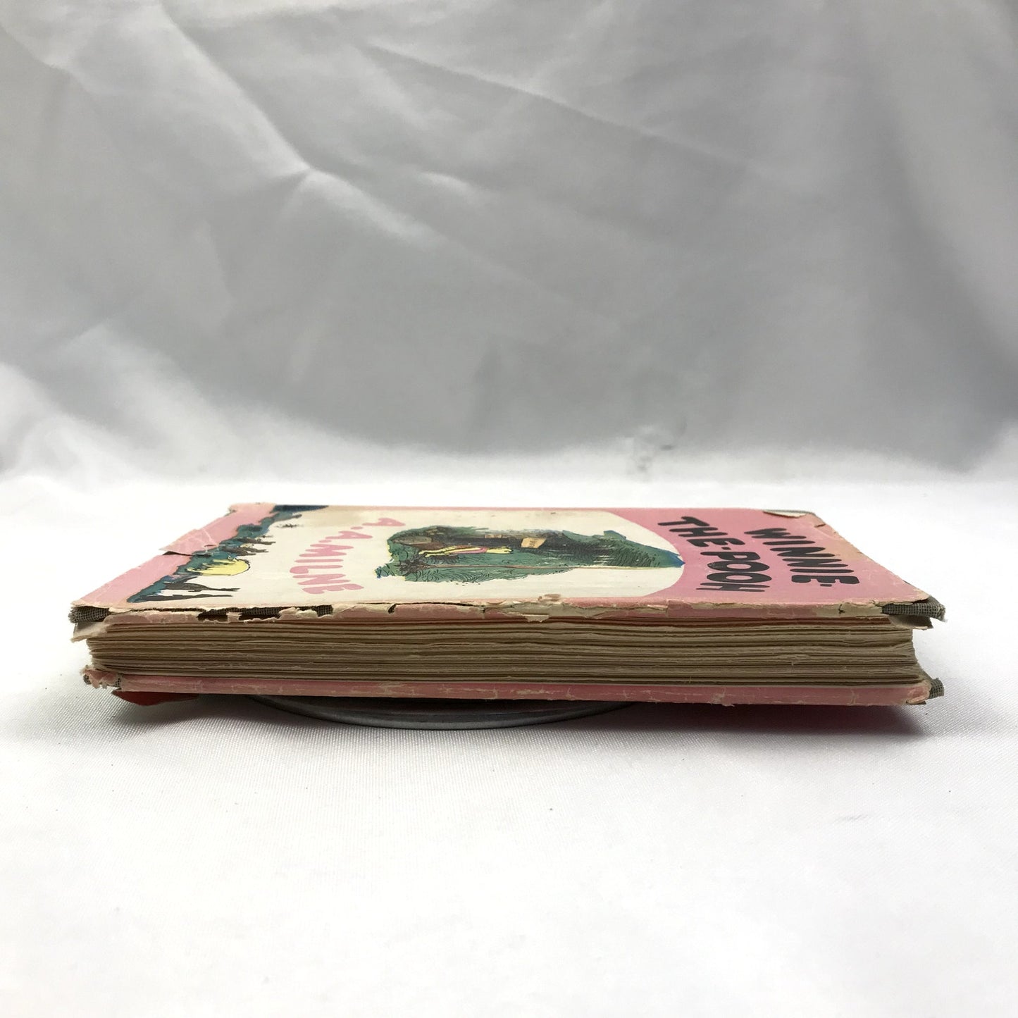 Winnie-The-Pooh Illustrated Hardcover Book by A. A. Milne with E. Shepard 1960