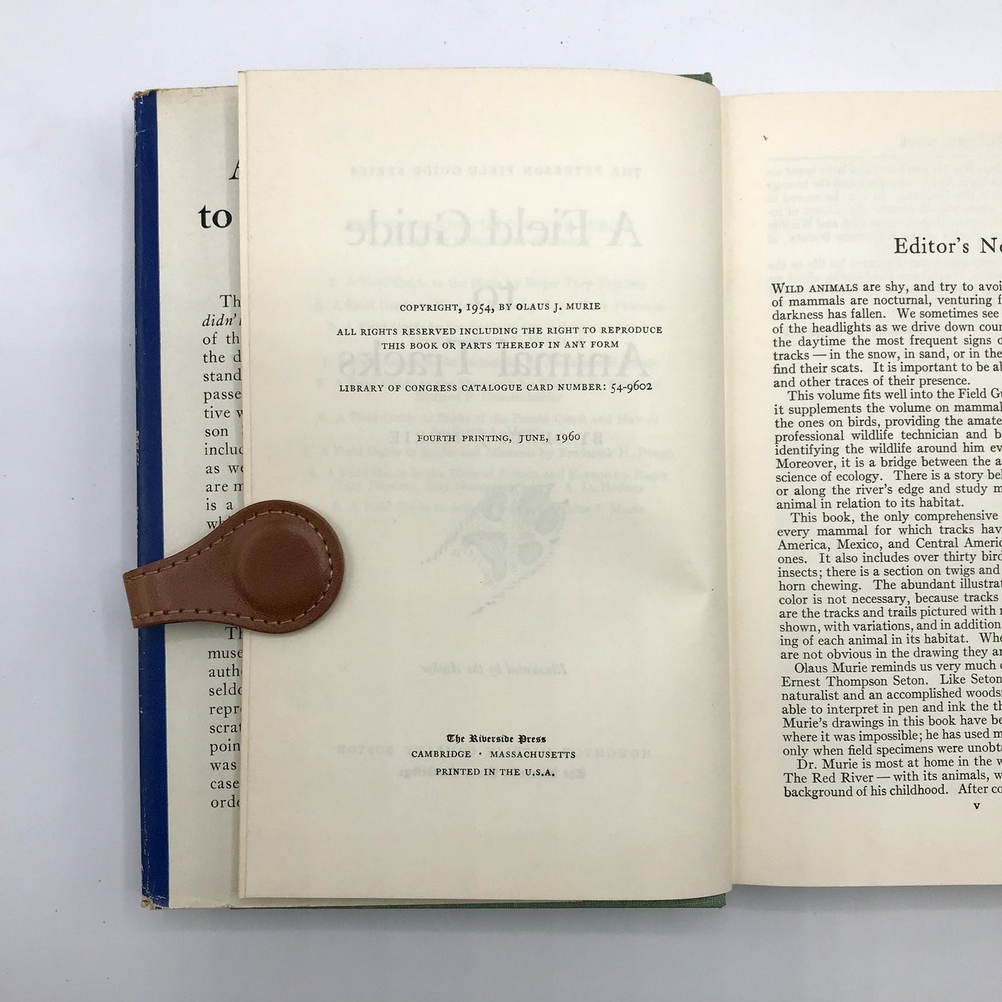 A Field Guide to Animal Tracks Illustrated Book by Olaus Murie 4th Printing 1960