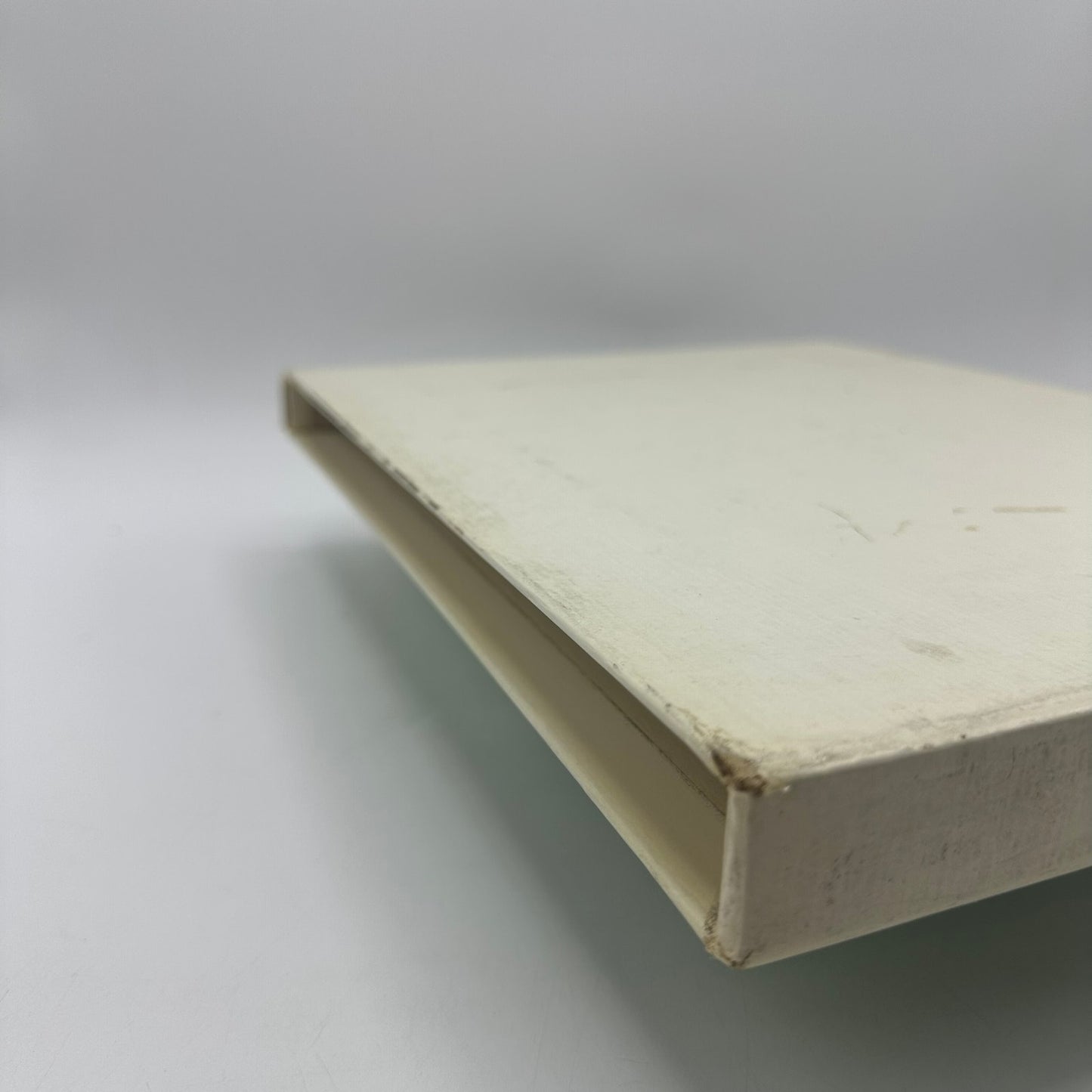 Moments Preserved Eight Essay in Photographs and Words Irving Penn Slipcase 1960