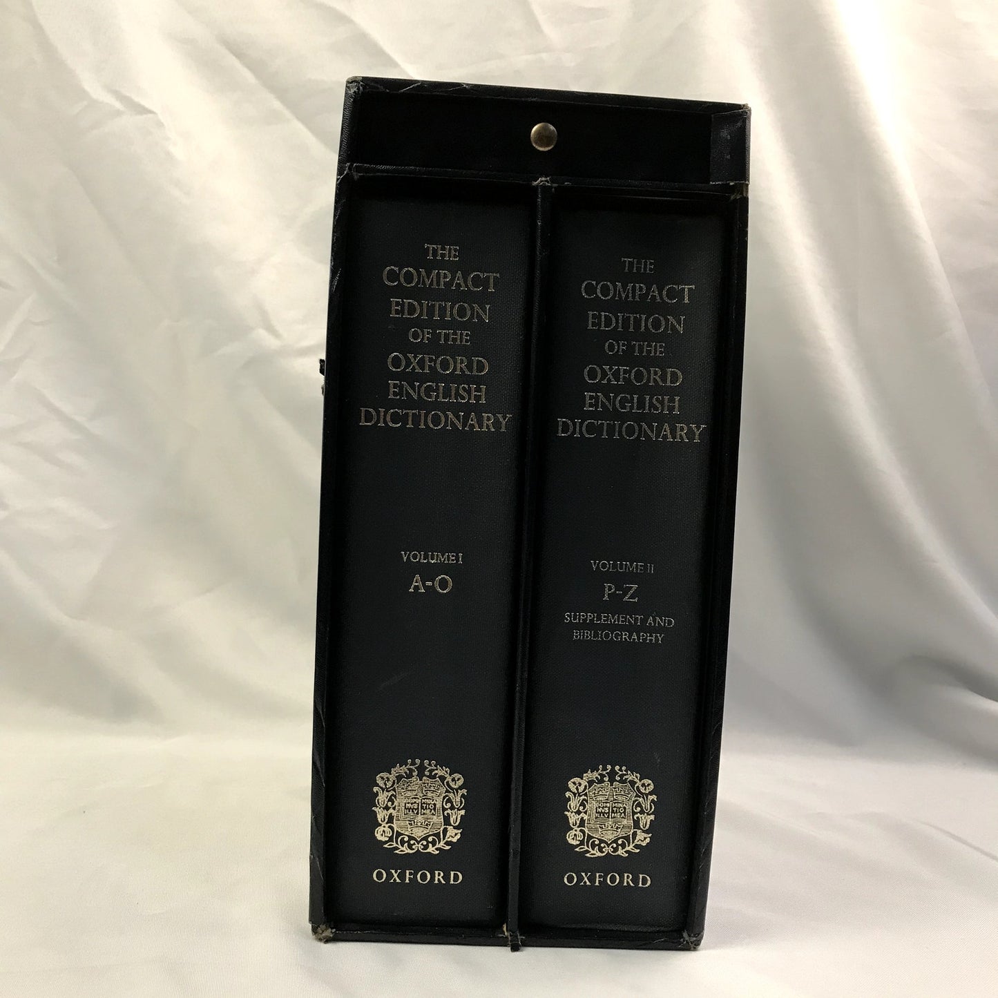 The Compact Edition of the Oxford English Dictionary 2 Volume Book Set 1971