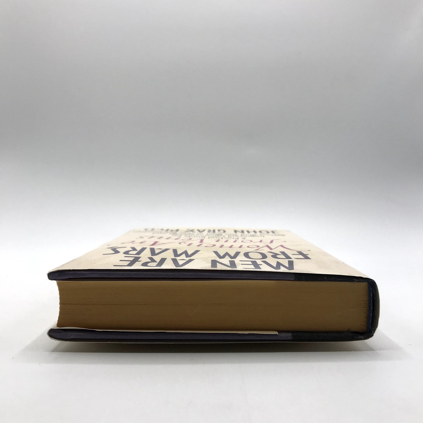 Men Are from Mars, Women Are from Venus Hardcover 1st Edition by John Gray 1992