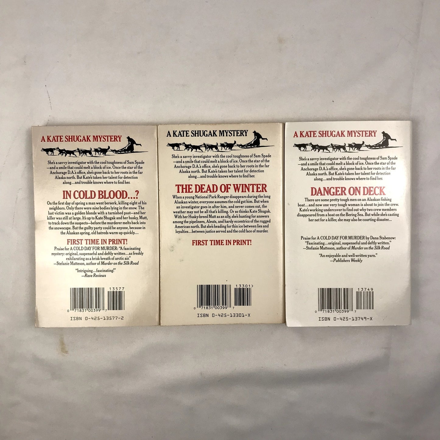 Dana Stabenow Signed Lot of 3 Kate Shugak Mystery Series Paperback Novels 1990's