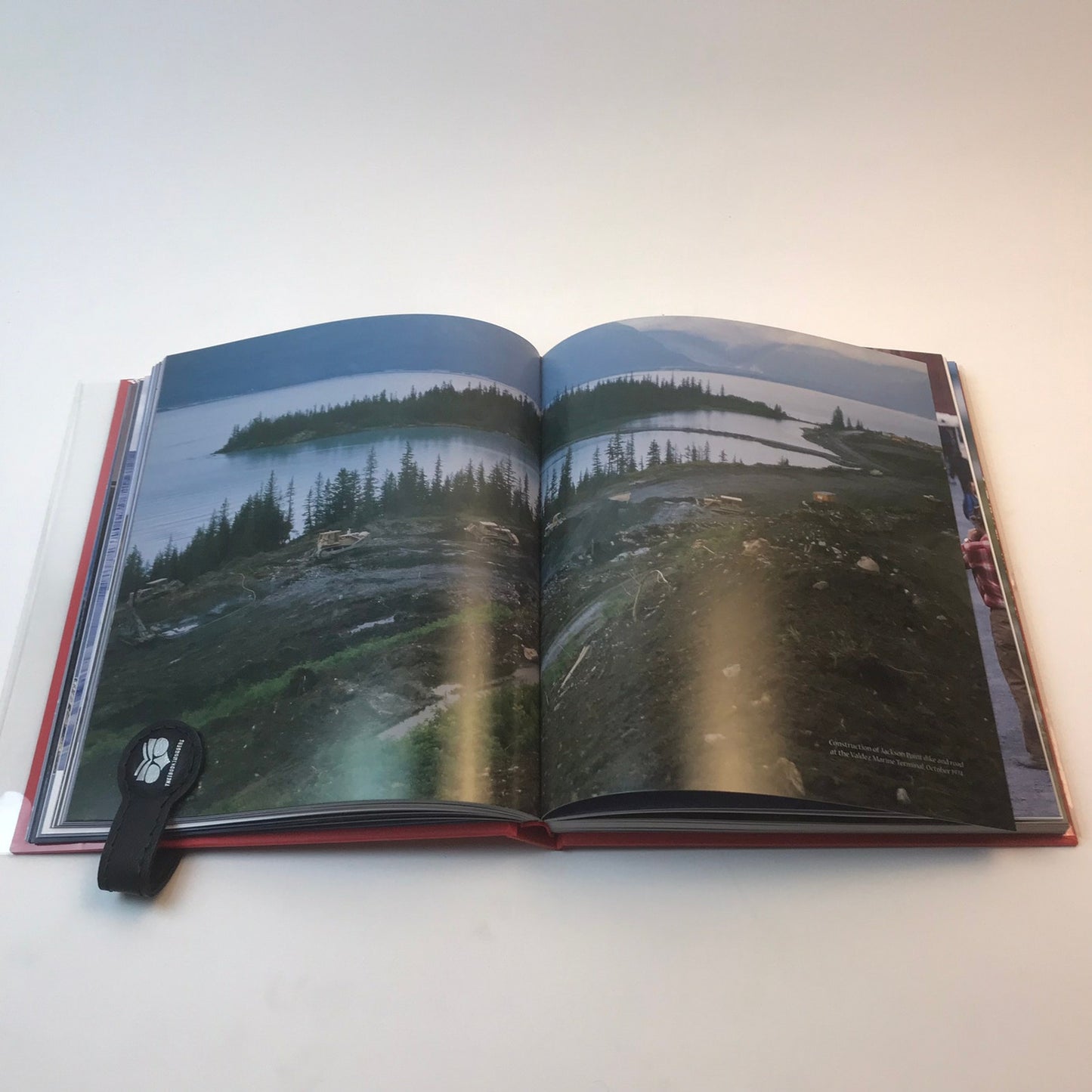 Alyeska: A 30 Year Journey by Alyeska Pipeline Service Company Hardcover 2007