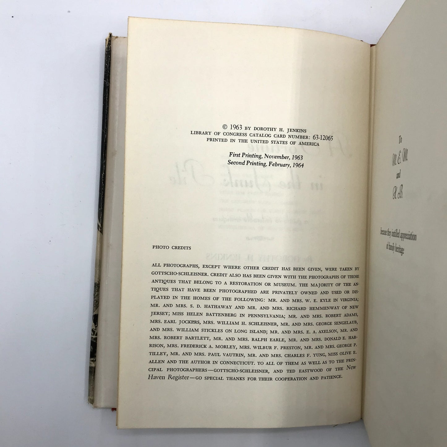 A Fortune in the Junk Pile: A Guide to Valuable Antiques Dorothy H. Jenkins 1964