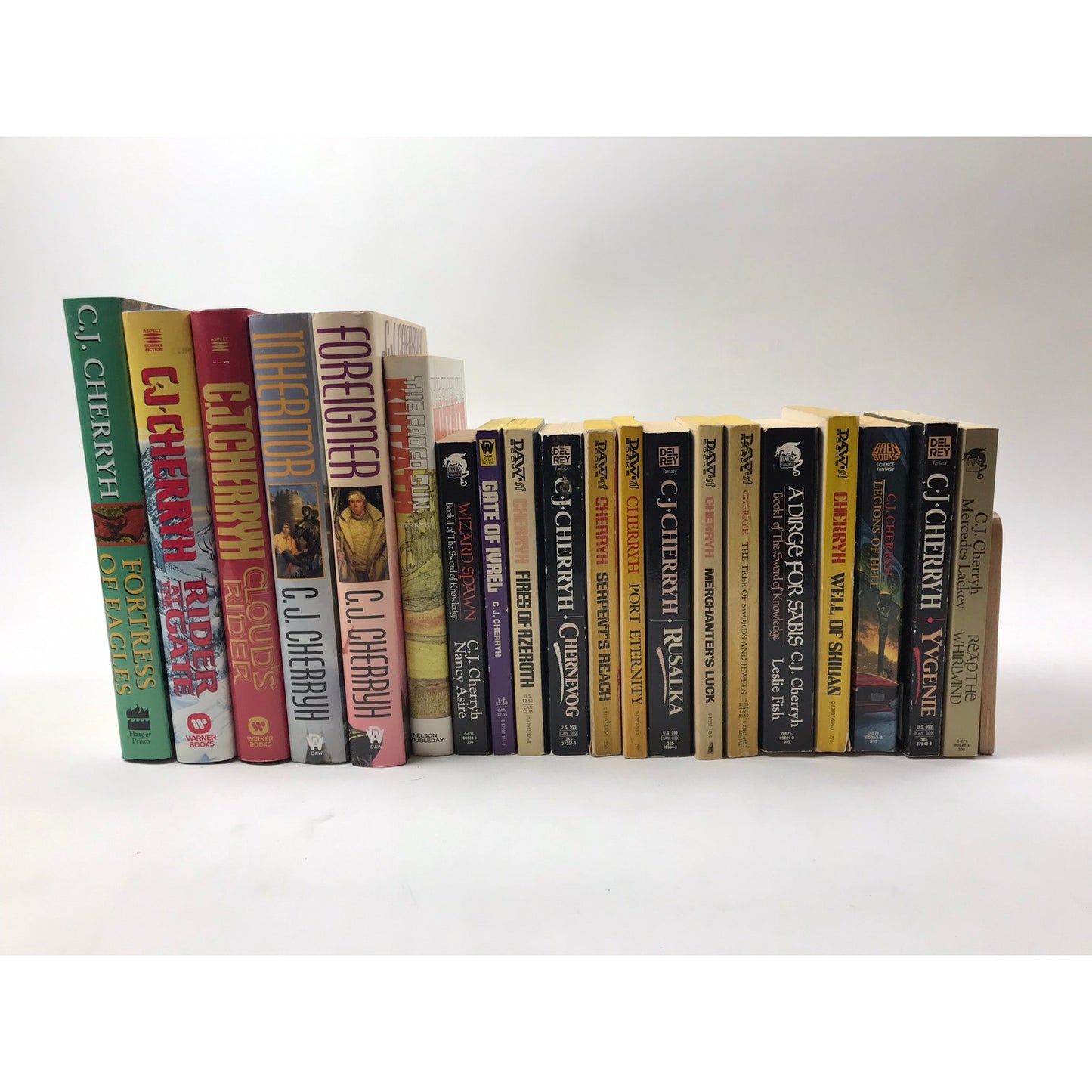 C J Cherryh Fantasy Science Fiction Mystery Detective Stories Lot of 20 Novels