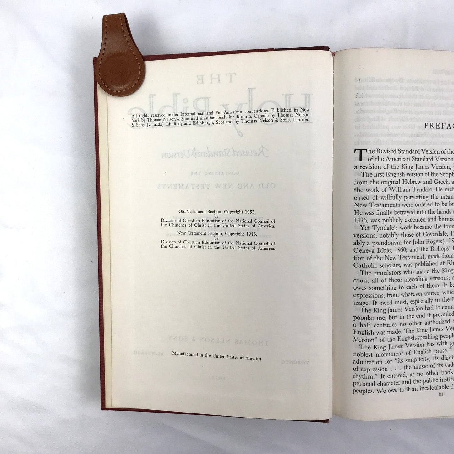 The Holy Bible Revised Standard Version Hardcover Book Thomas Nelson & Sons 1952