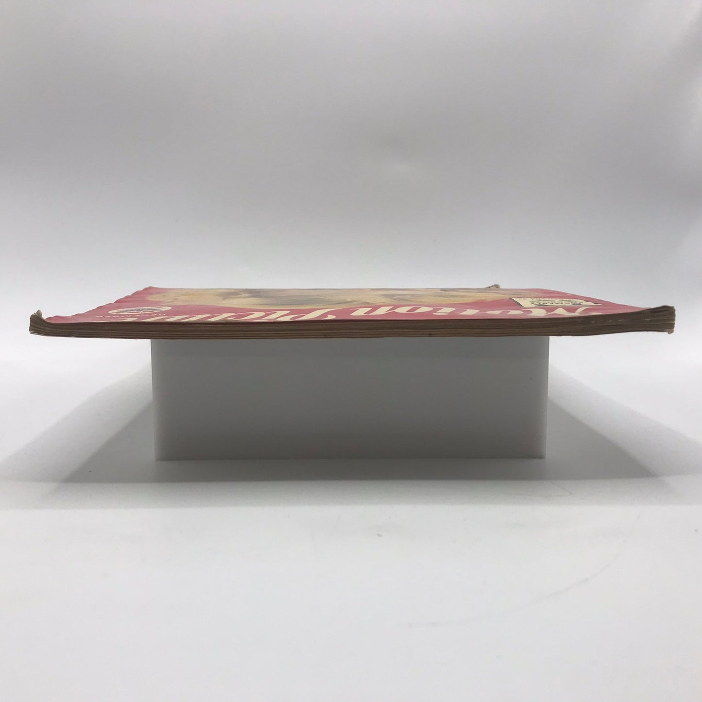 Motion Picture Magazine December 1933 Bette Davis Cover Illustrated Paperback