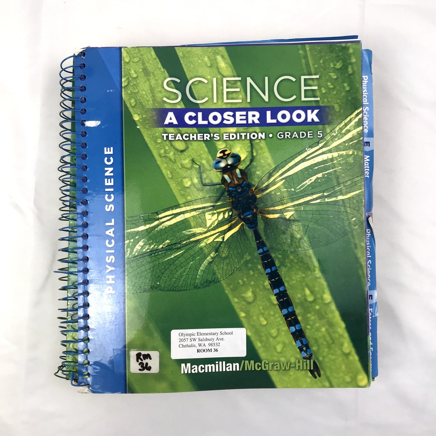 Lot of 4 Science: A Closer Look Grade 5 - 3 Teacher's & 1 Student Edition