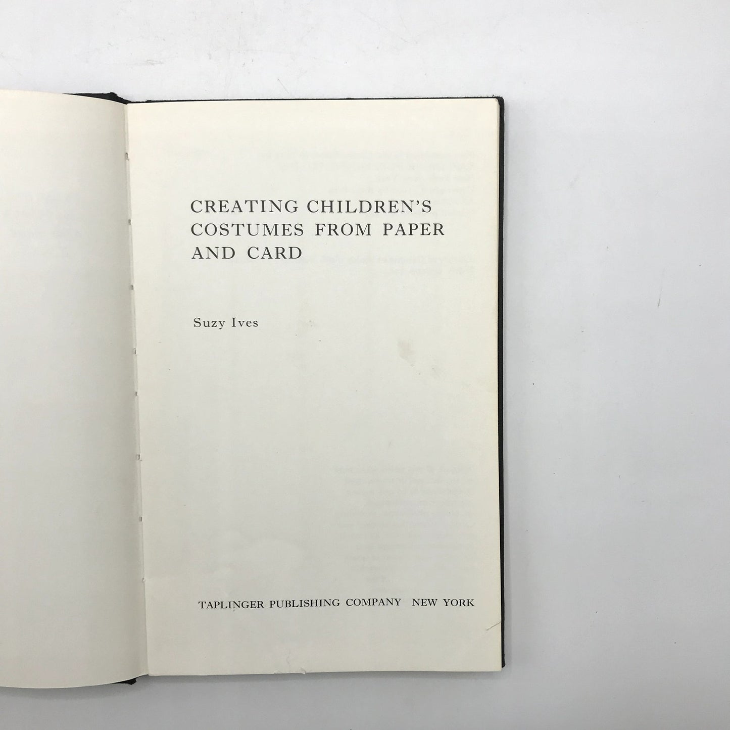 Creating Children's Costumes From Paper & Card Illustrated HC Book by Suzy Ives