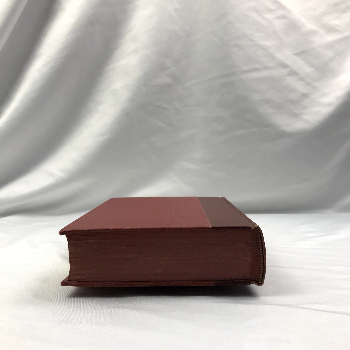 The Holy Bible Revised Standard Version Hardcover Book Thomas Nelson & Sons 1952