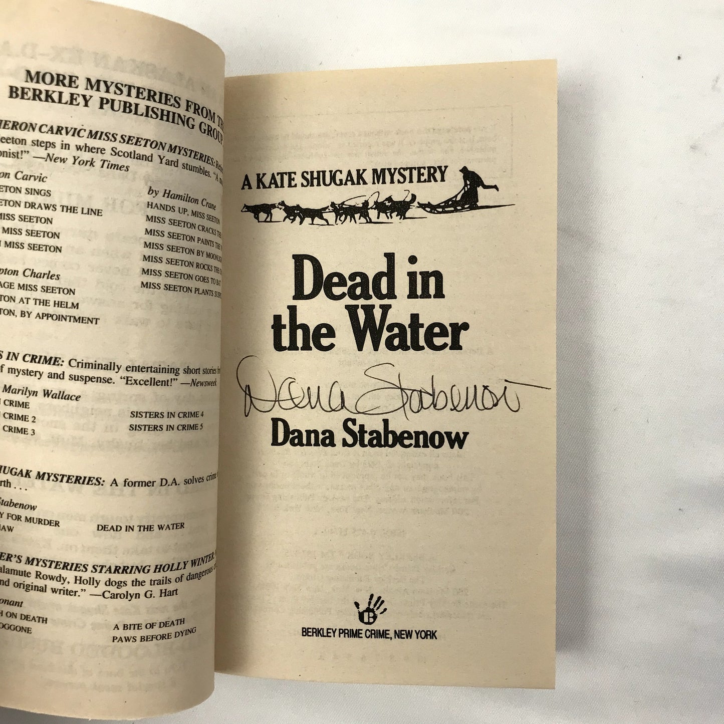 Dana Stabenow Signed Lot of 3 Kate Shugak Mystery Series Paperback Novels 1990's