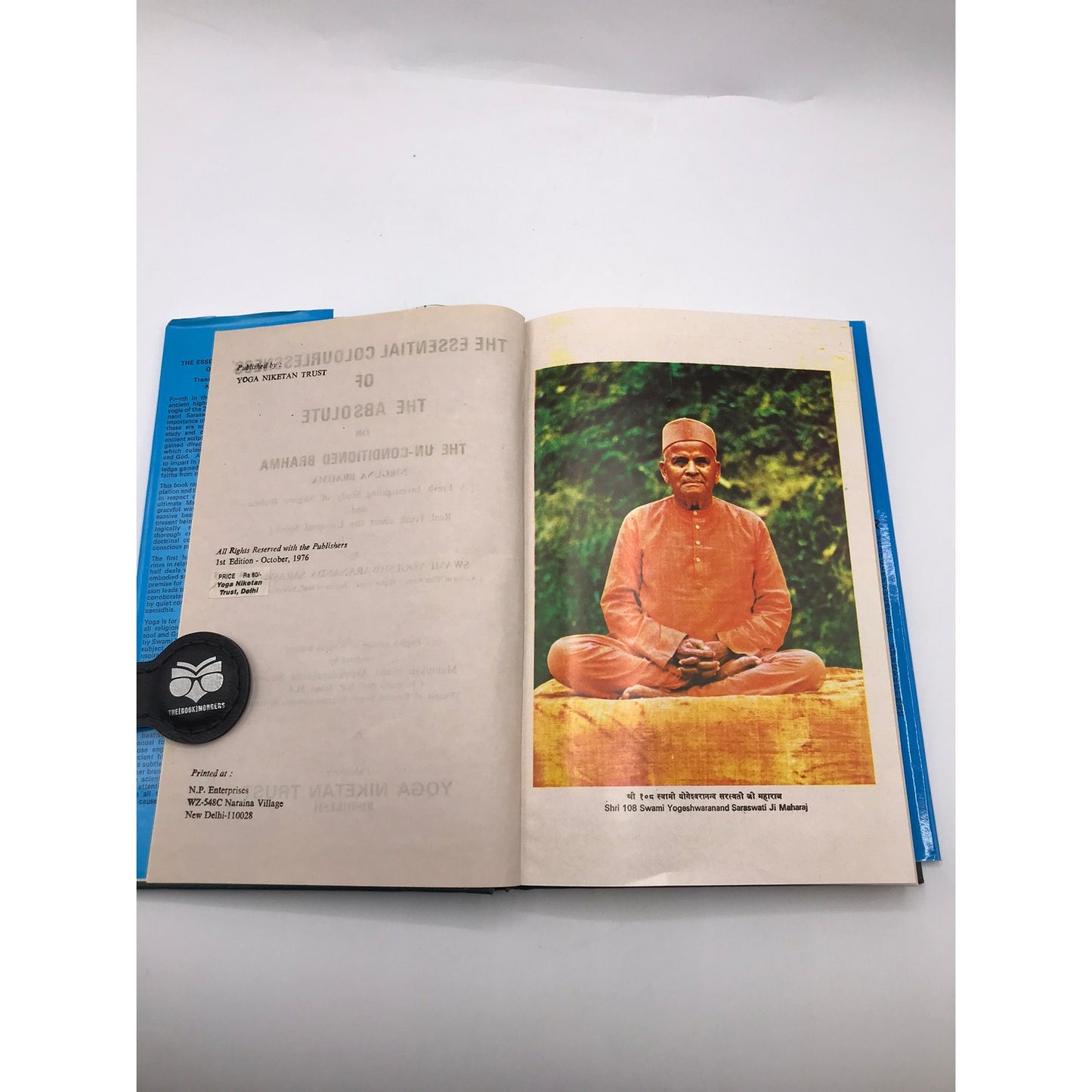 The Essential Colourlessness of the Absolute Swami Saraswati Ancient Higher Yoga