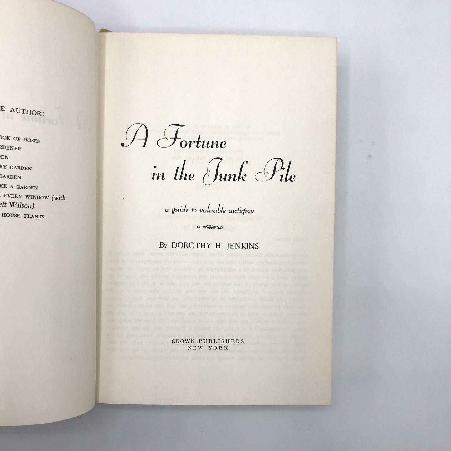 A Fortune in the Junk Pile: A Guide to Valuable Antiques Dorothy H. Jenkins 1964