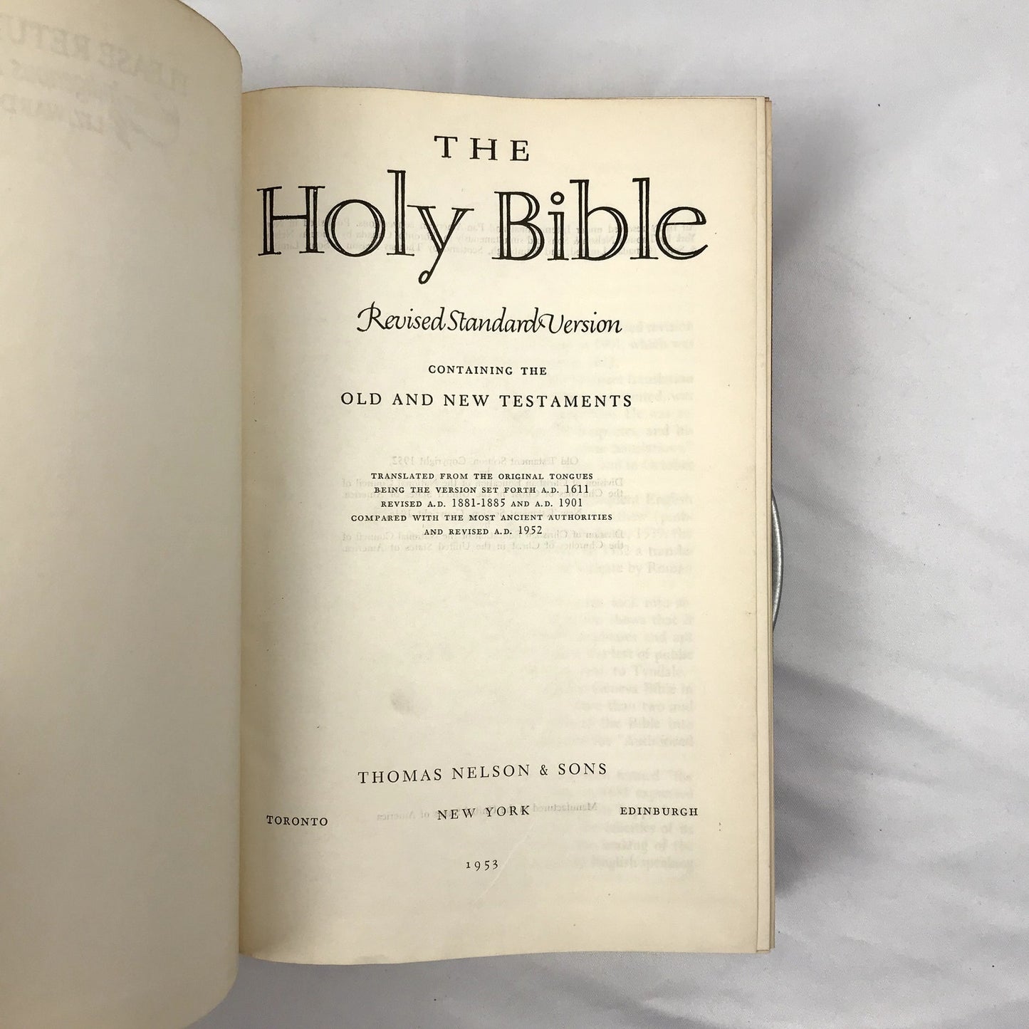 The Holy Bible Revised Standard Version Hardcover Book Thomas Nelson & Sons 1952