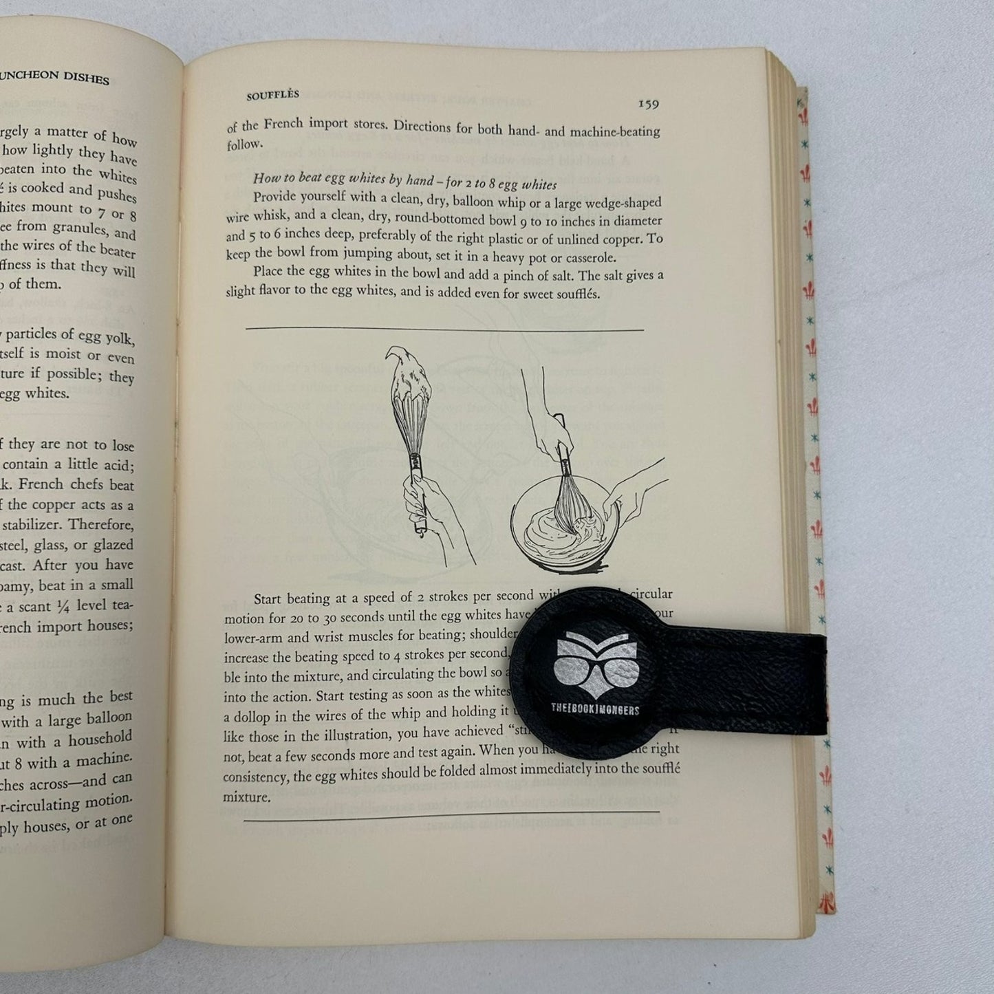 Mastering the Art of French Cooking Julia Child 1965 Cookbook Knopf Vintage