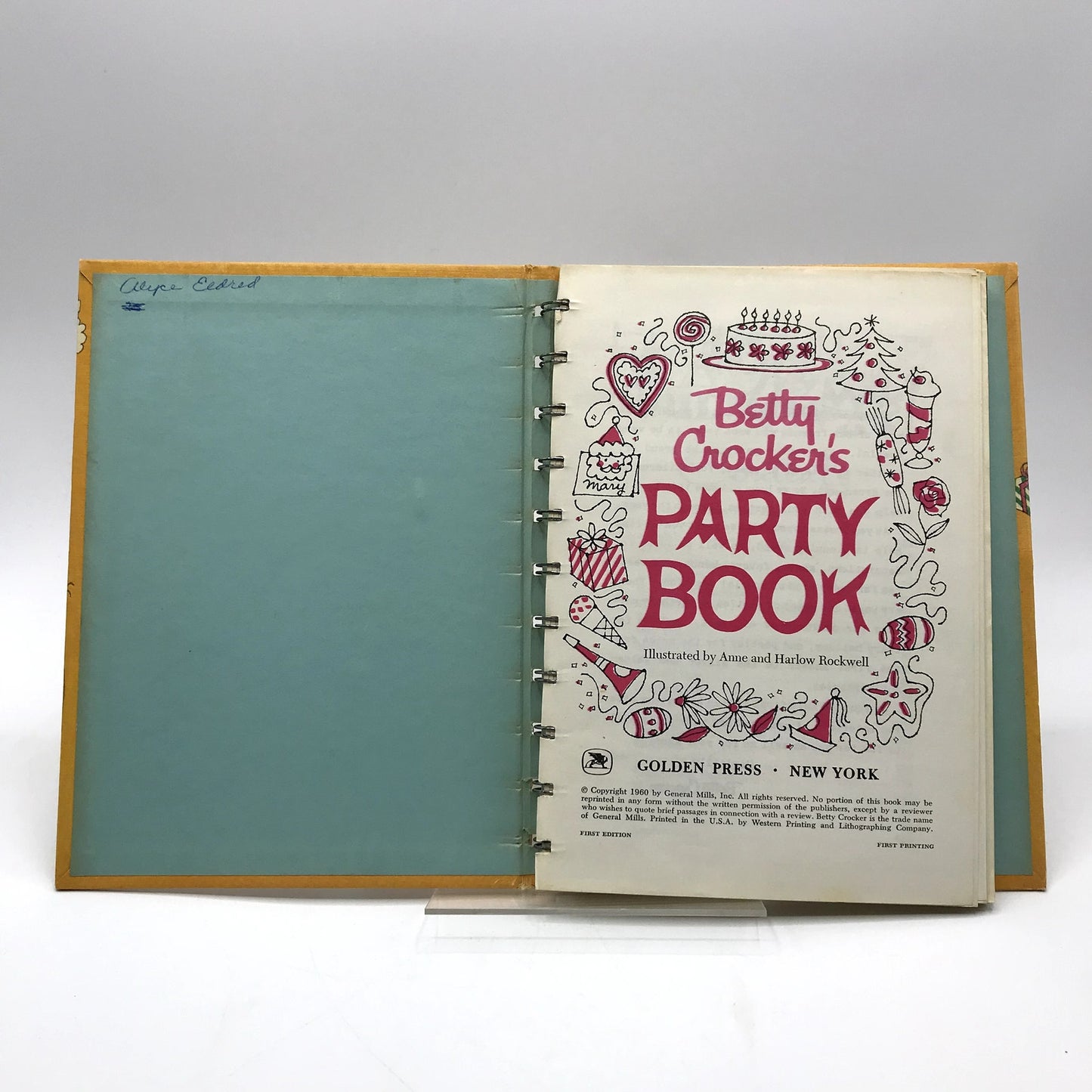 Betty Crocker's Party Book Hardcover Illustrated Golden Press 1960 1st Edition