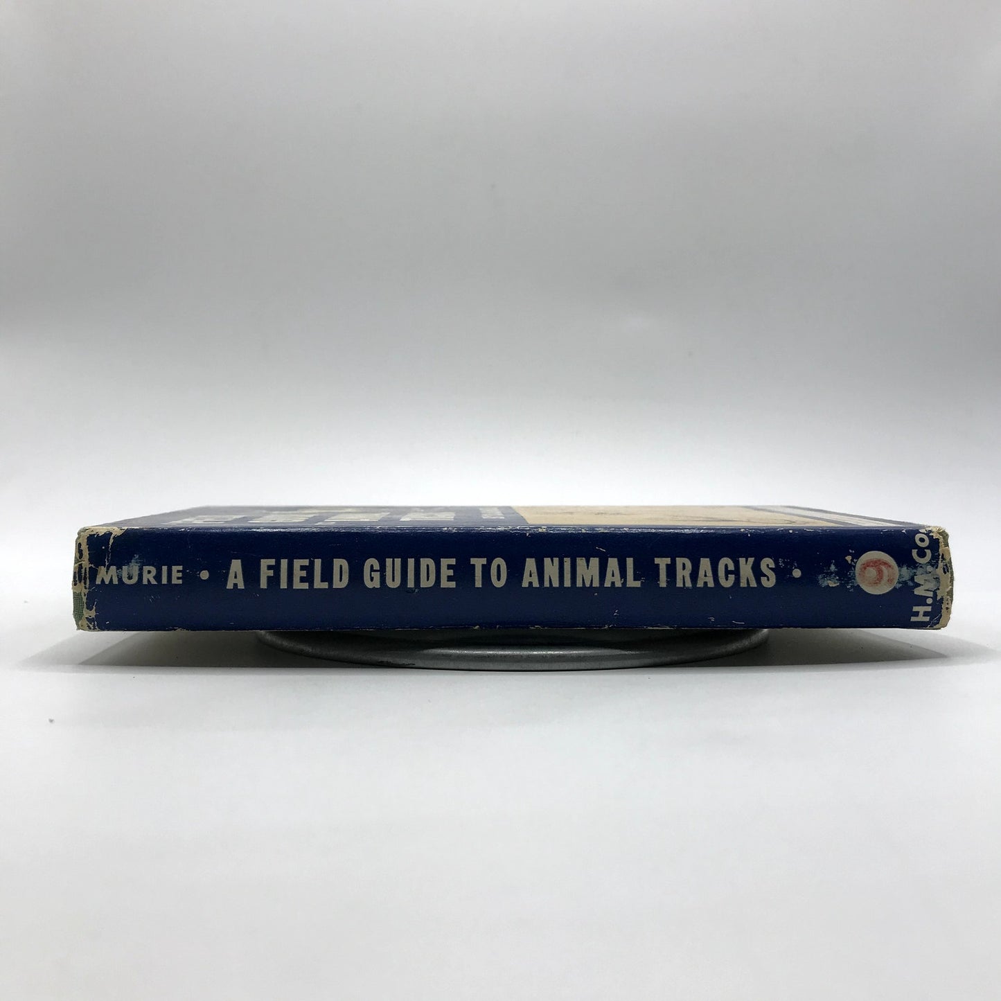 A Field Guide to Animal Tracks Illustrated Book by Olaus Murie 4th Printing 1960