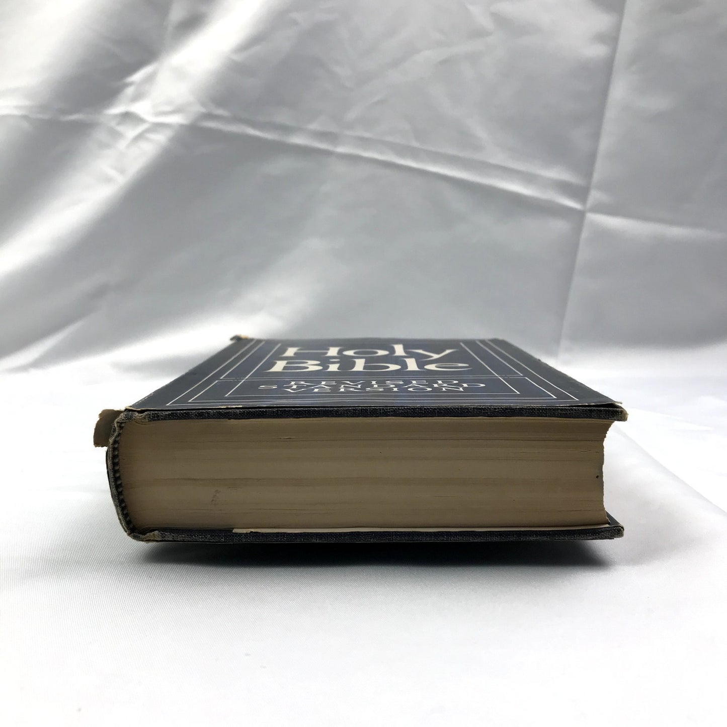 The Holy Bible Containing Old and New Testaments Revised Standard Version 1952