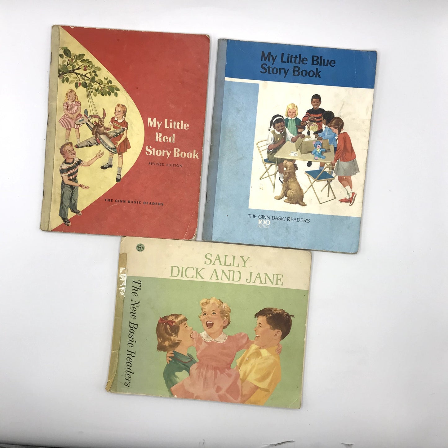 Children's Lot of 6 VTG Paperback Books Runaway Bunny, Sally Dick & Jane, etc.
