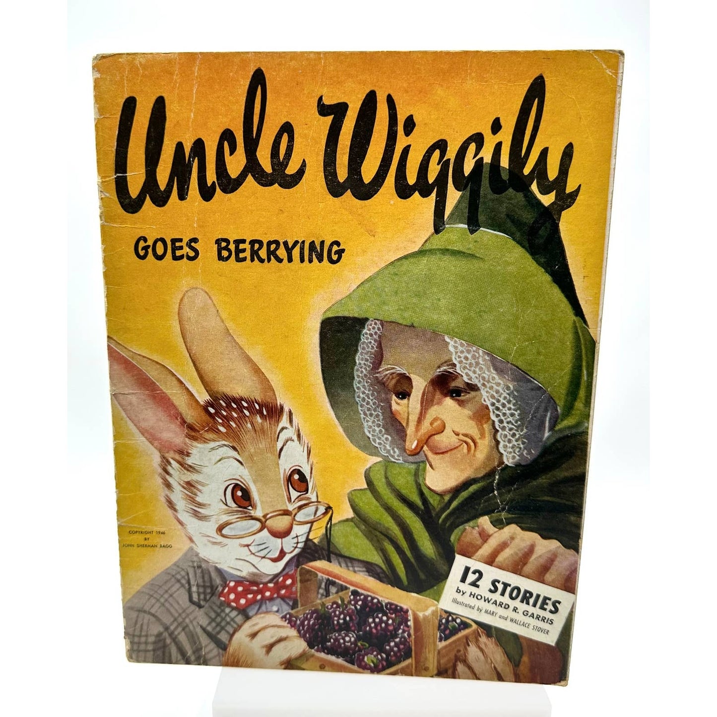 Uncle Wiggily Goes Berrying 12 Stories by Howard R. Garris 1946 Illustrated Book