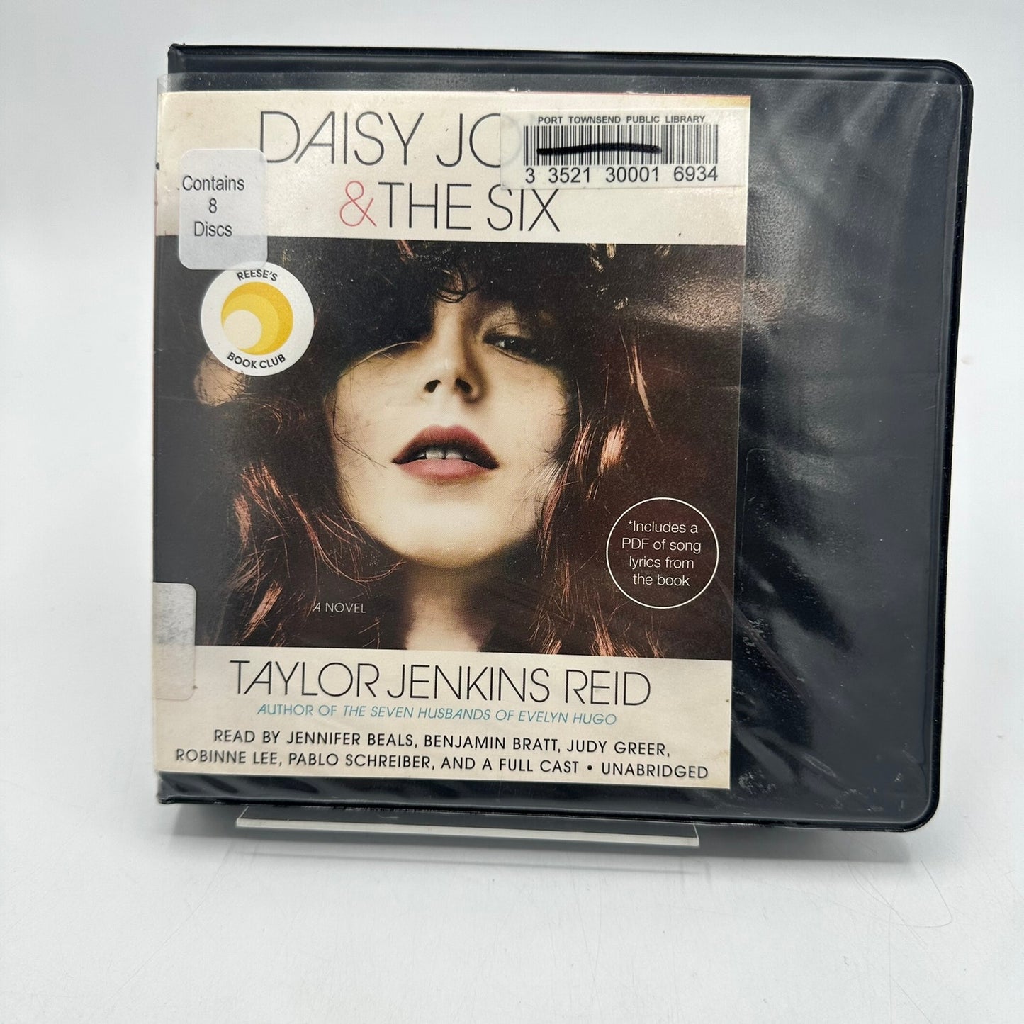 Daisy Jones and the Six A Novel by Taylor Jenkins Reid Audiobook with 8 CD Discs