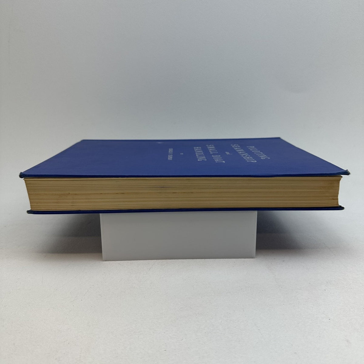 Piloting Seamanship Small Boat Handling Charles F. Chapman 1964-65 Motor Boating