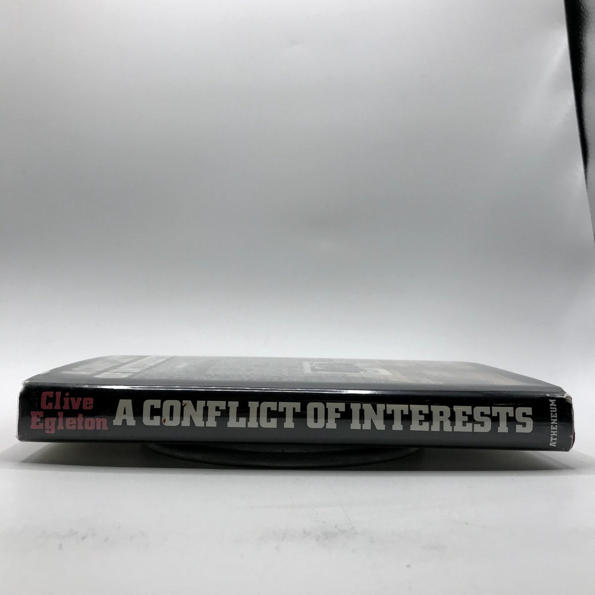 A Conflict of Interests Clive Egleton Mystery Thriller Crime Police Procedural
