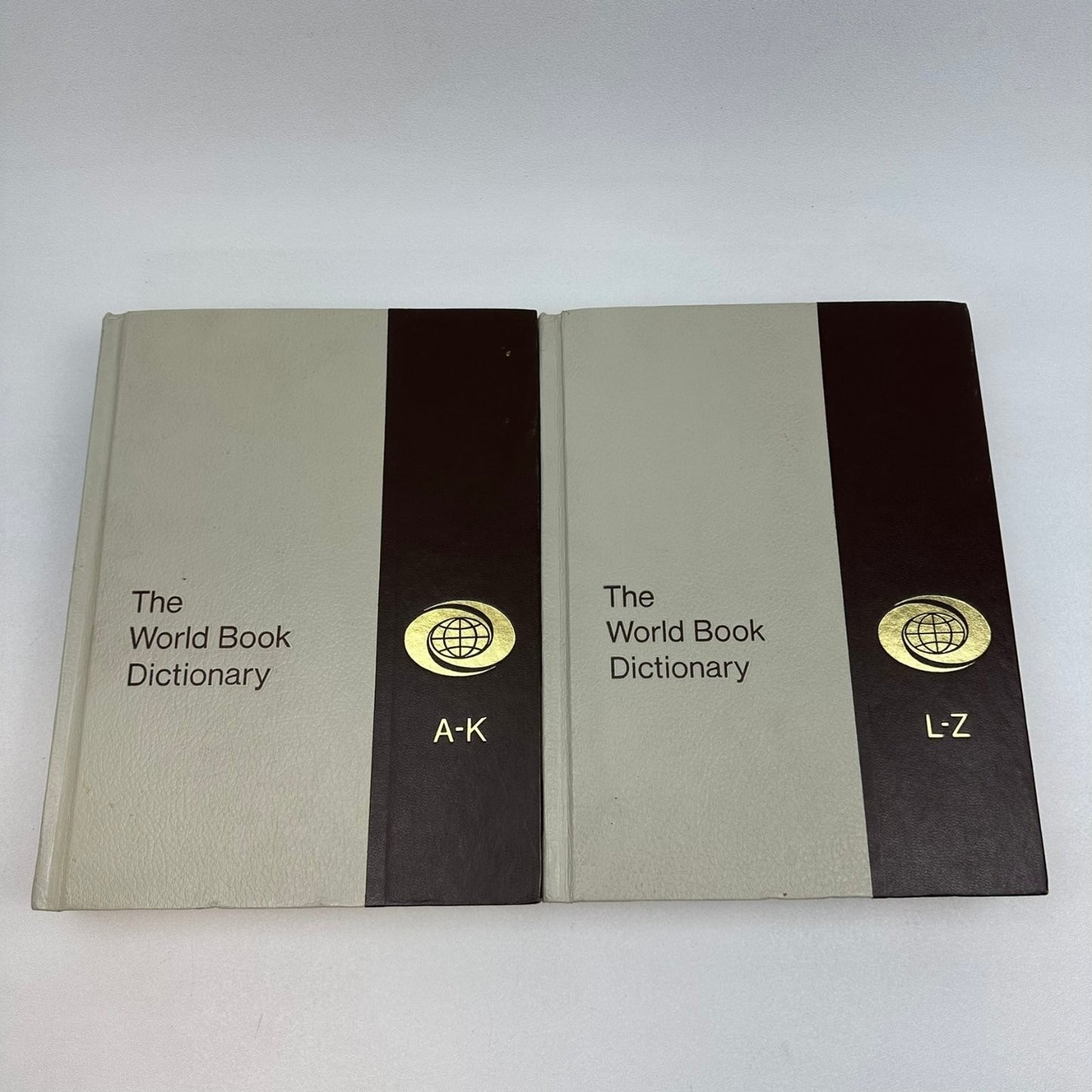 The World Book Dictionary Thorndike Barnhart 1976 2 Volume Set Reference