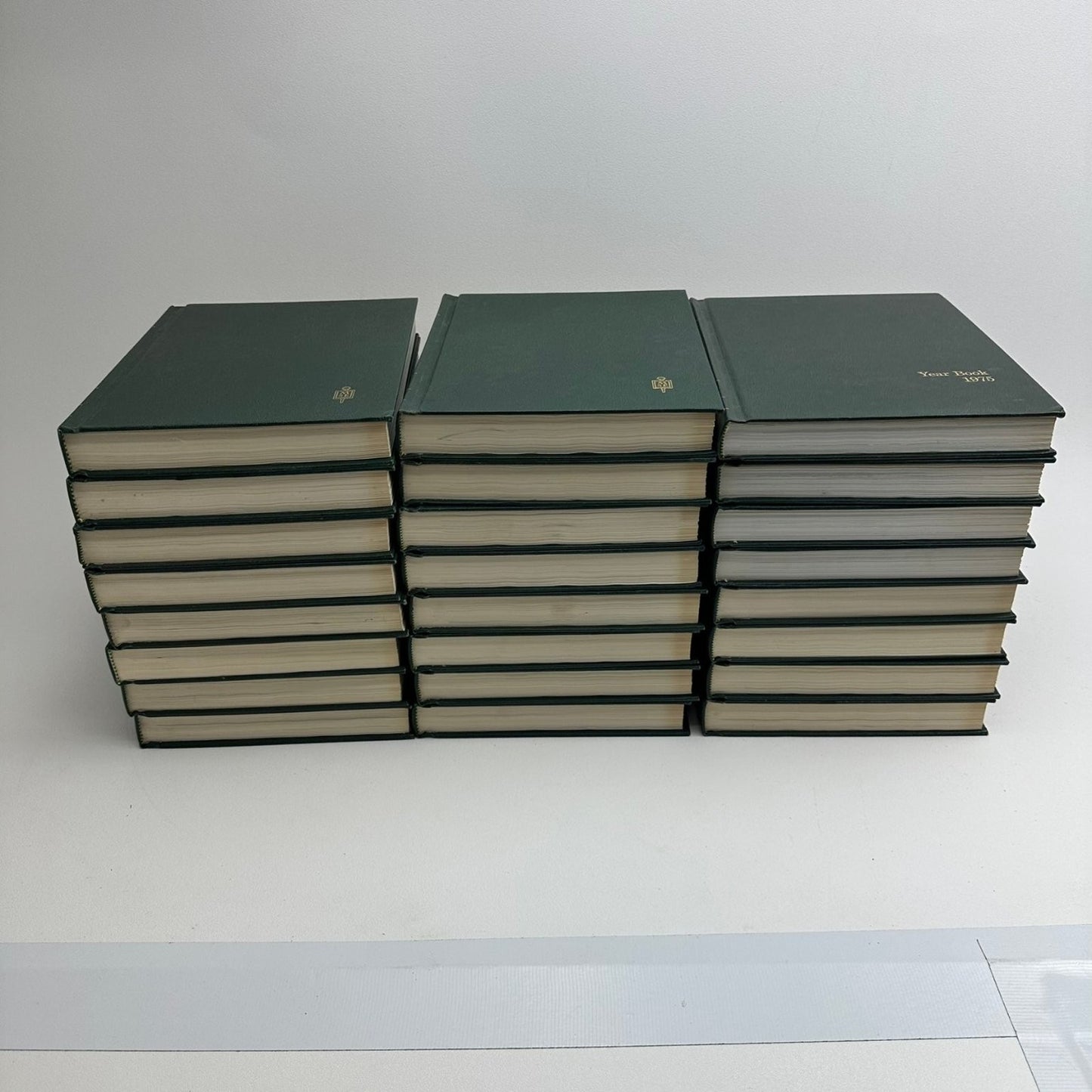 Merit Students Encyclopedia 1971 Full Set 20 Volumes + 3 Yearbooks