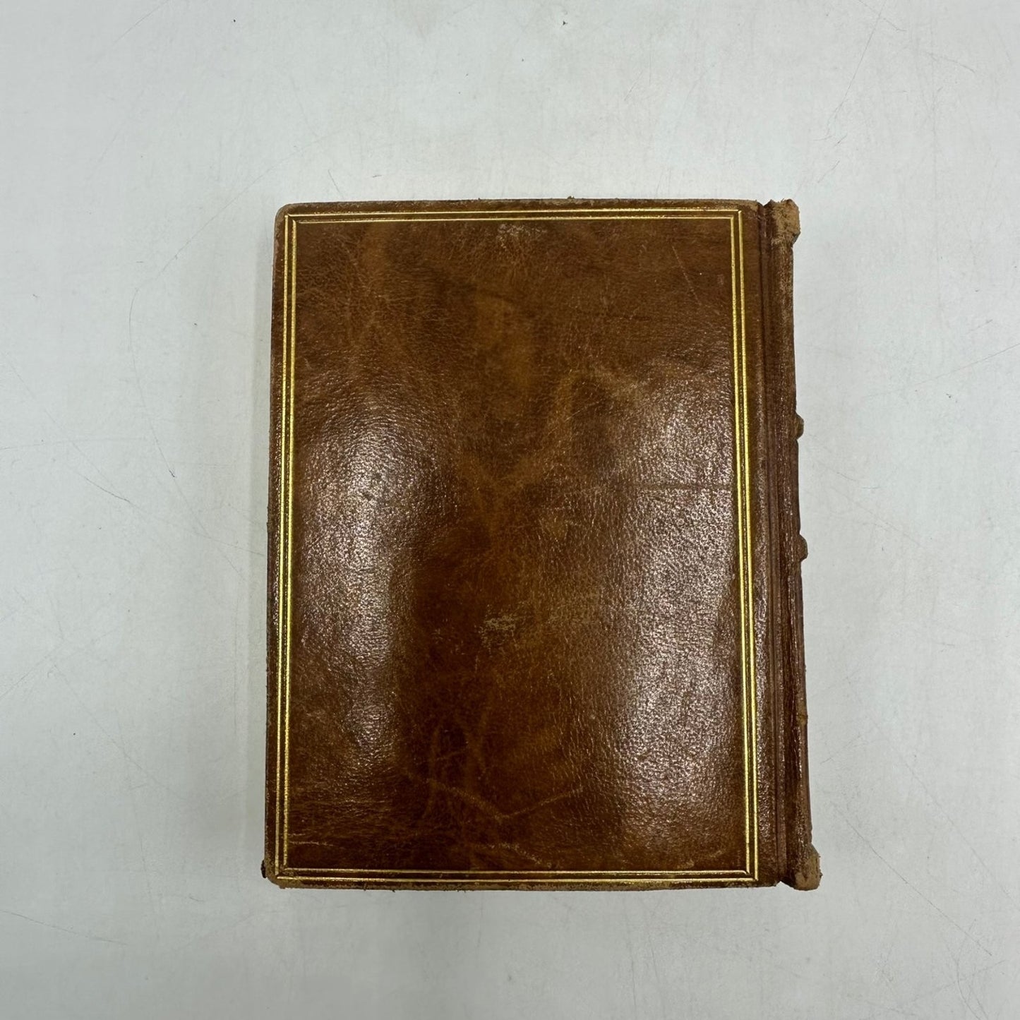 Missel de Sainte Jeanne d'Arc Illustrated Gilt Edges Leather Book Nouvelle Ed