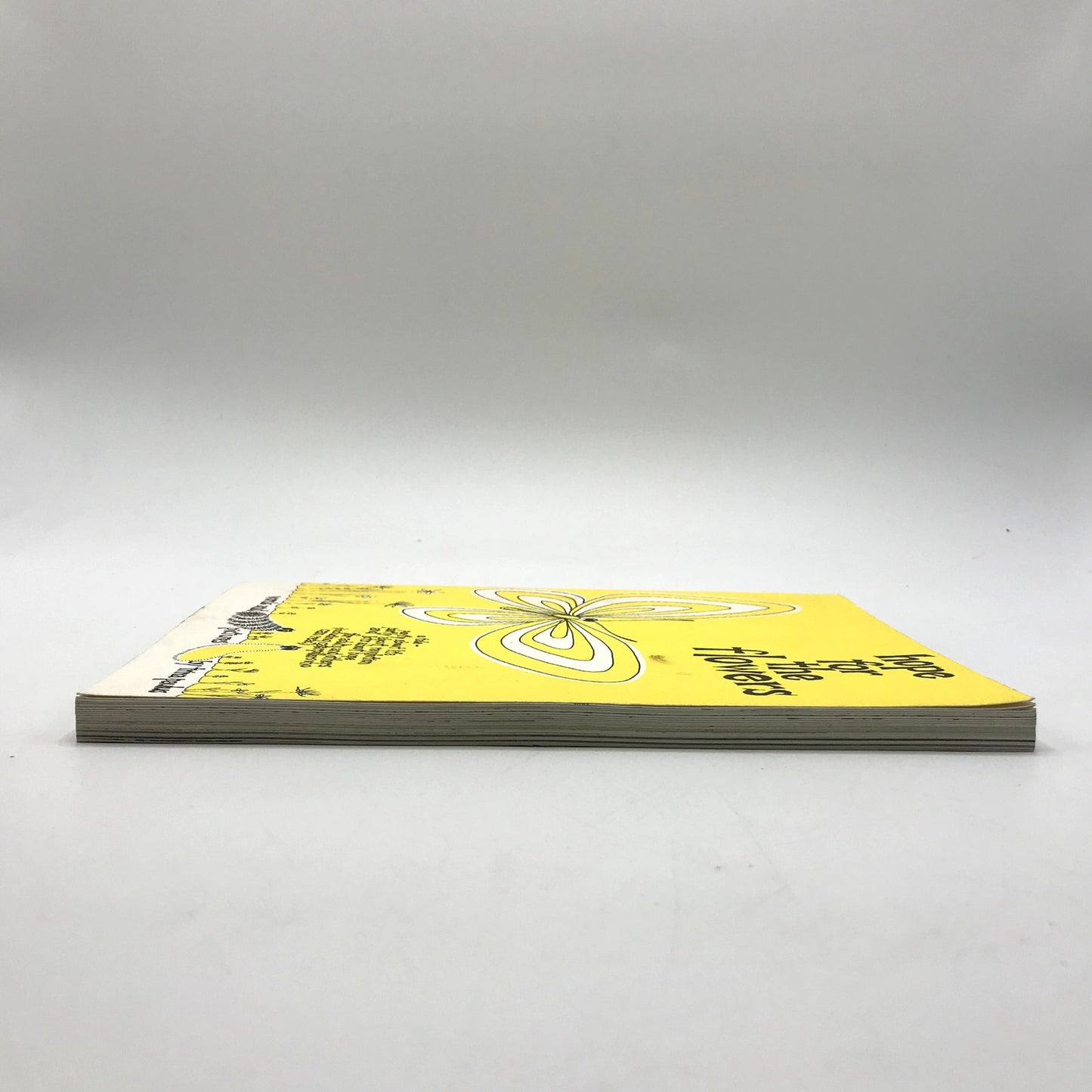 Hope For The Flowers Illustrated Paperback Words & Pictures by Trina Paulus 1972