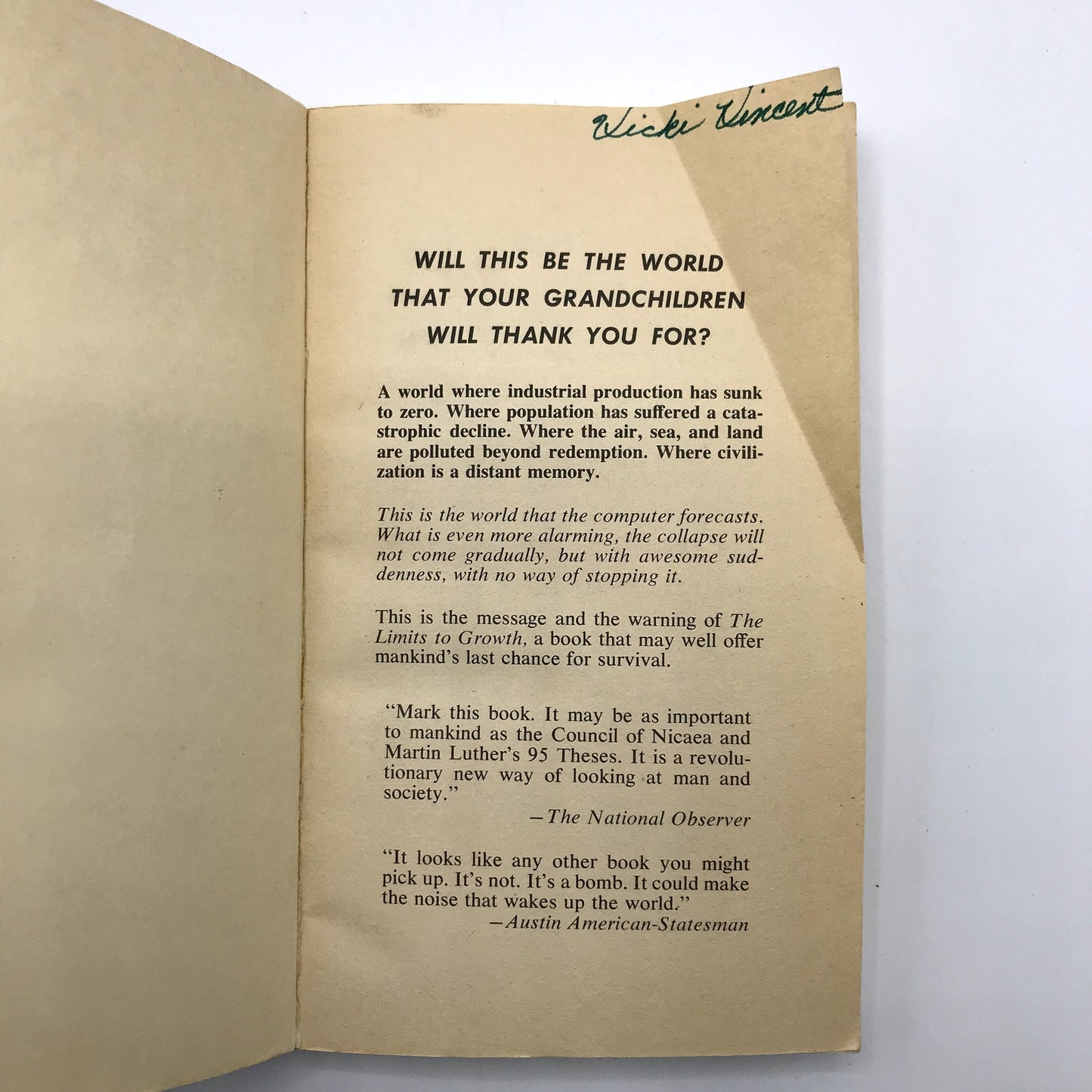 The Limits To Growth Paperback Science Book by Meadows, Randers & Behrens 1972