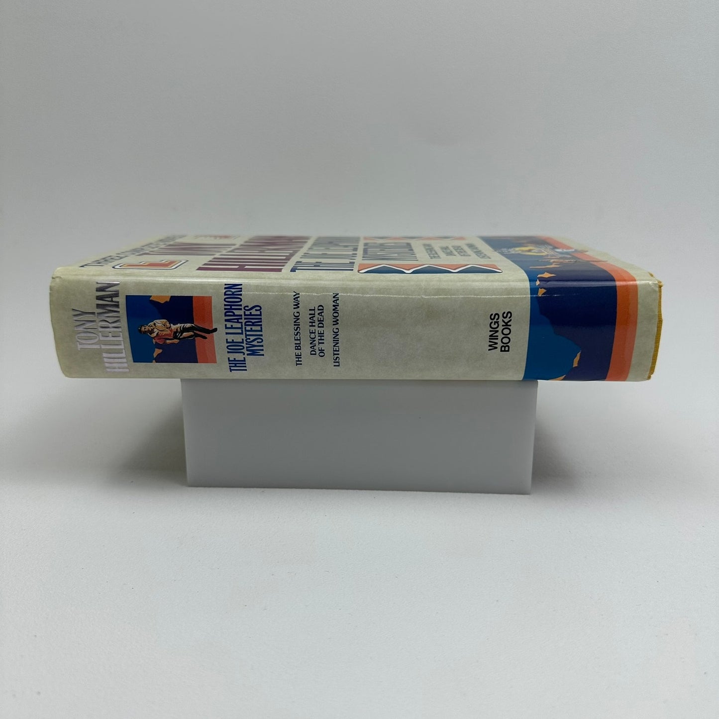 The Joe Leaphorn Mysteries Tony Hillerman Mystery Detective Thriller 3 Novels