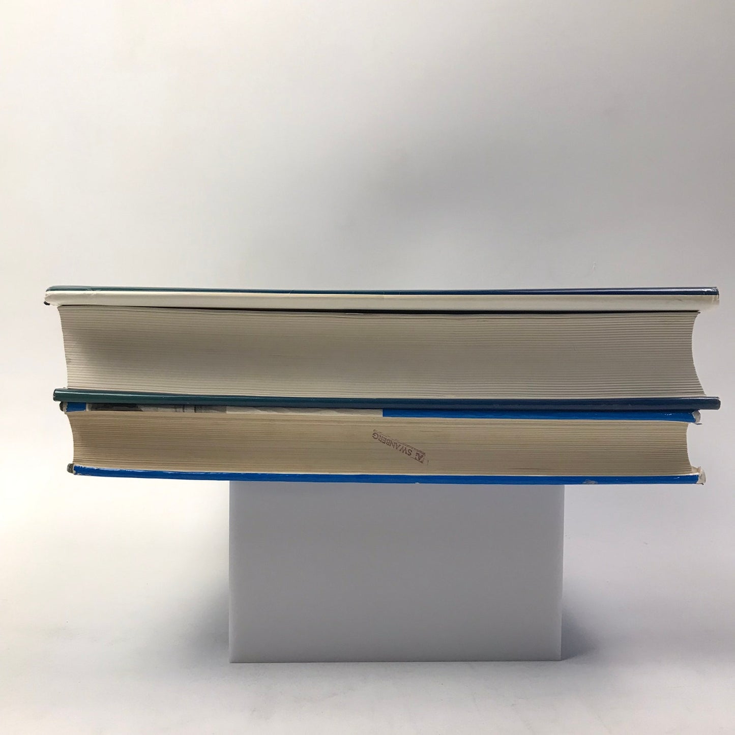 Janes All The Worlds Aircraft 1945-6 and 1985-86 Aviation Military History War