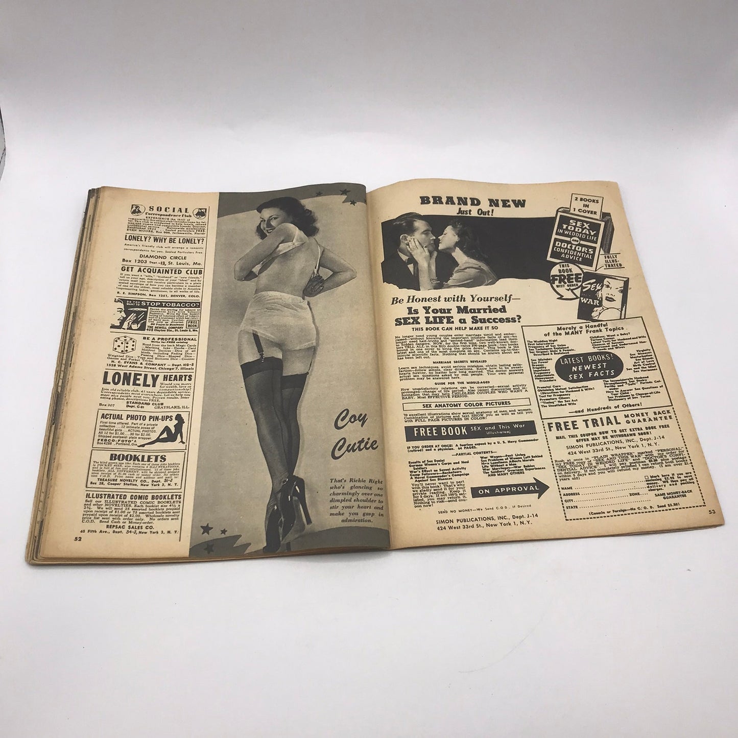 Vintage Beauty Parade Magazine Volume 7 August 1948 Models Illustrated Paperback