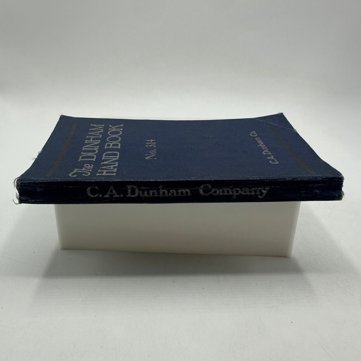The Dunham Hand Book No. 314 C. A. Dunham Co. 1925 Heating Systems Manual