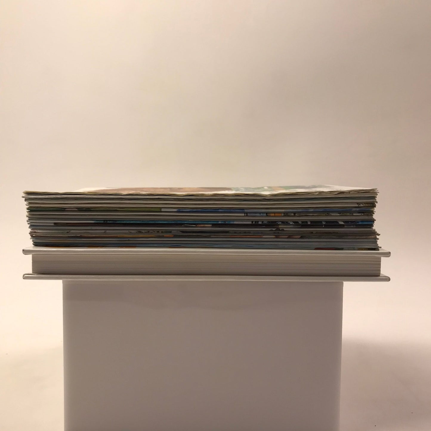 Close Up USA National Geographic Map and Book Collection Box Set History Travel