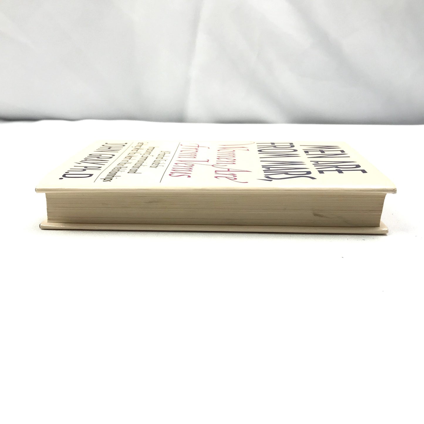 Men Are from Mars, Women Are from Venus Hardcover 1st Edition by John Gray 1992