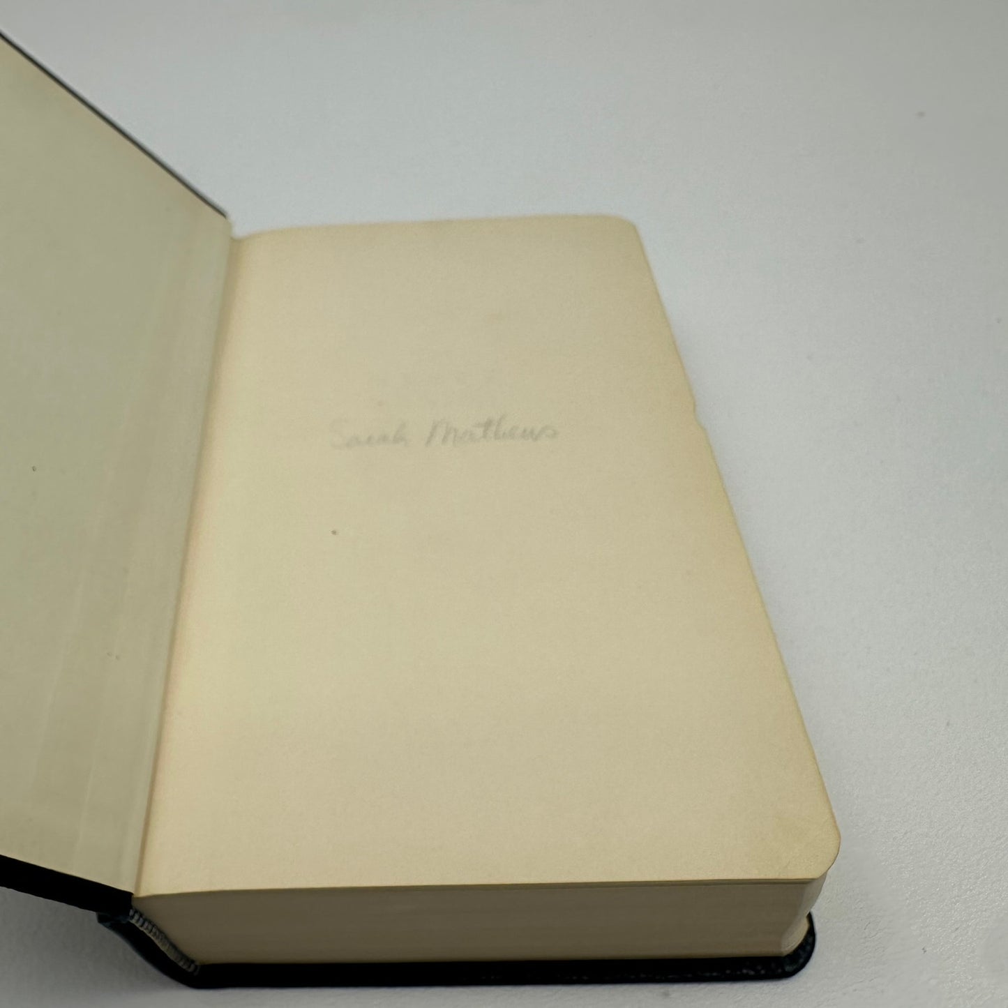 The Merck Manual of Diagnosis and Therapy Medicine Medical Reference 8th Edition