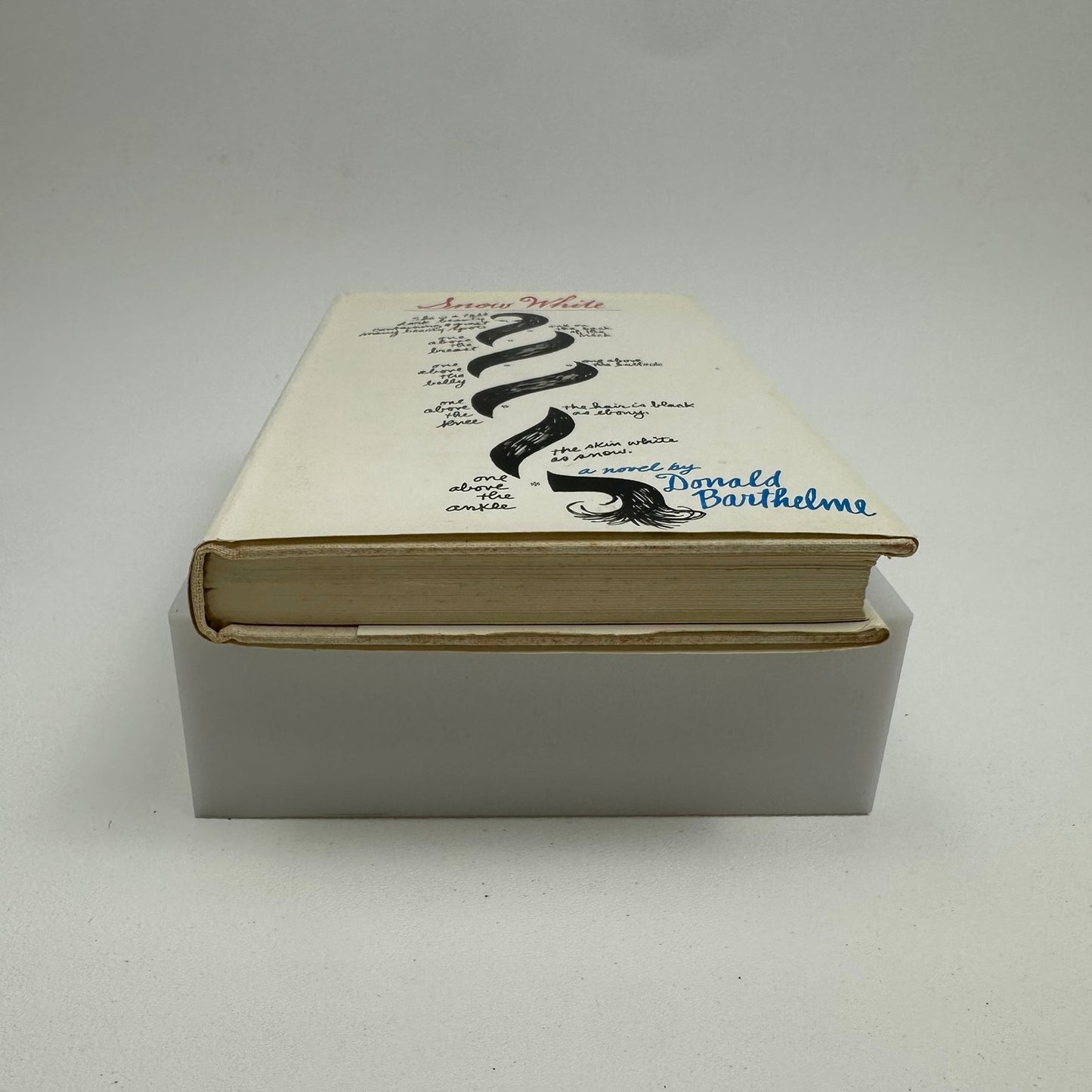 Snow White Donald Barthelme Postmodern Classic Fairy Tale Fantasy Retelling 1967