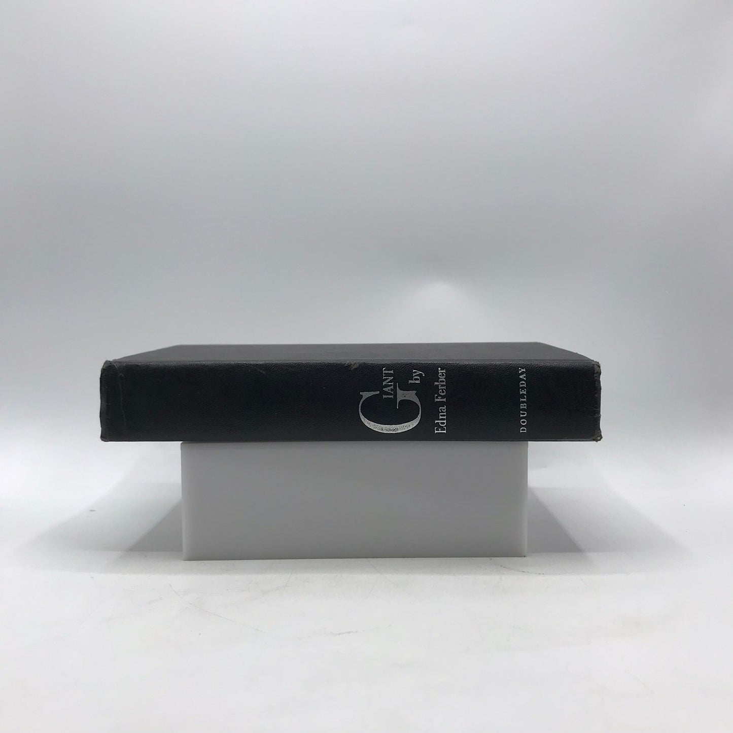 Giant Edna Ferber Cultural Historical Sears Readers Book Club Western Romance