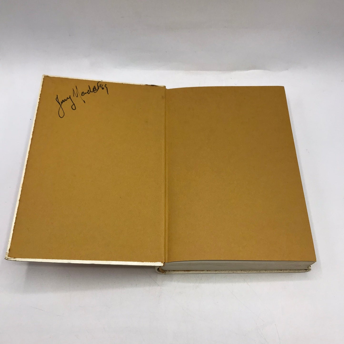 The Man of Many Qualities A Legacy of the I Ching by R G H Siu Philosophy Ethics