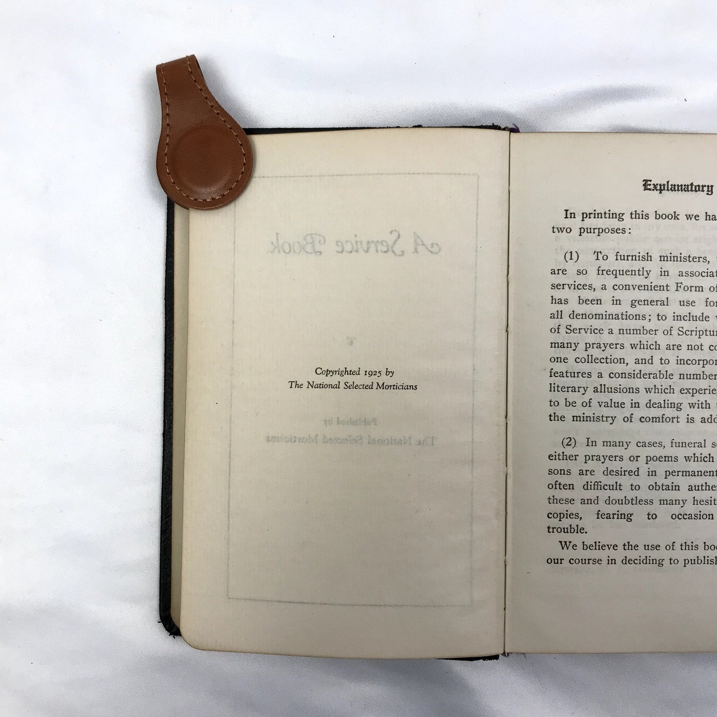 H. L. Wilhelm A Service Book Funerals Guide by National Selected Morticians 1925