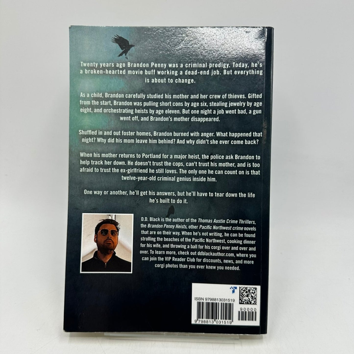 The Things She Stole D.D. Black A Brandon Penny Heist Crime Thriller Paperback