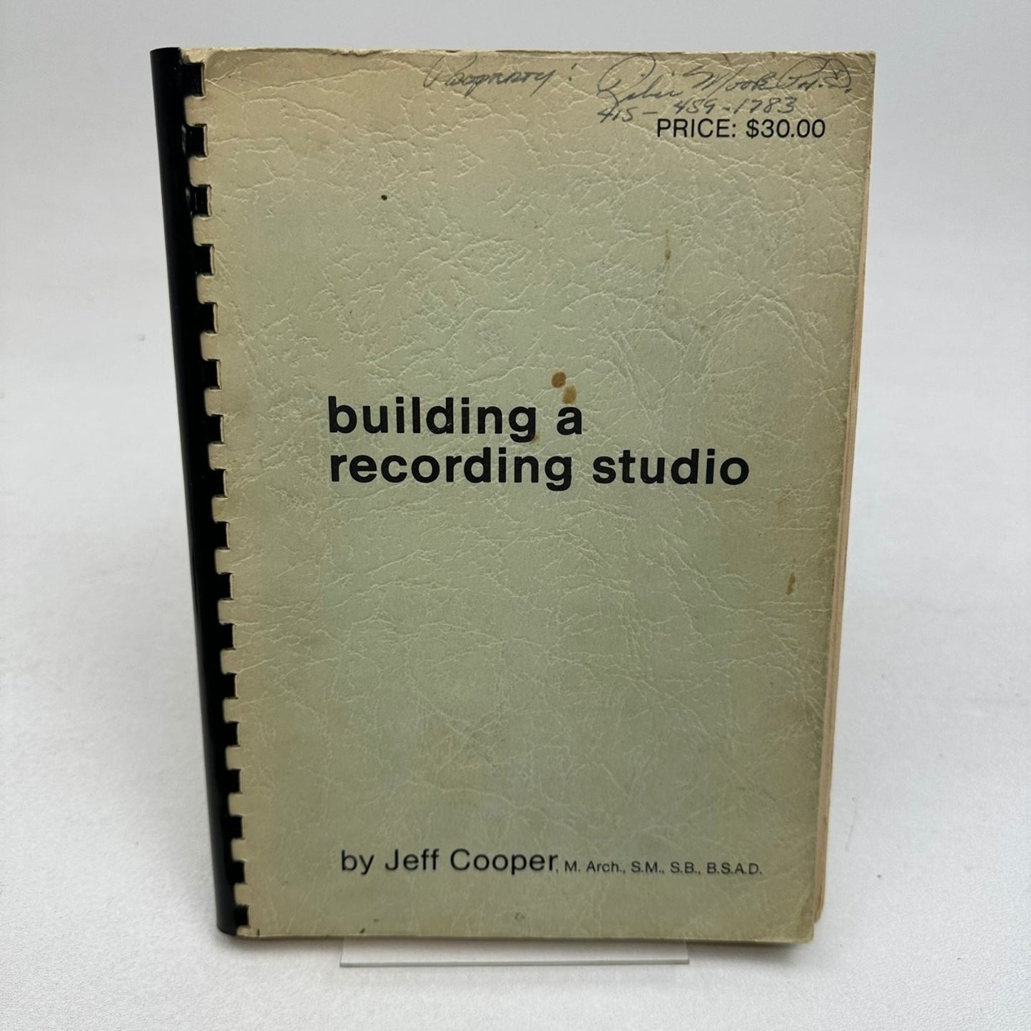Building a Recording Studio Jeff Cooper 1978 Spiral Bound Audio Engineering