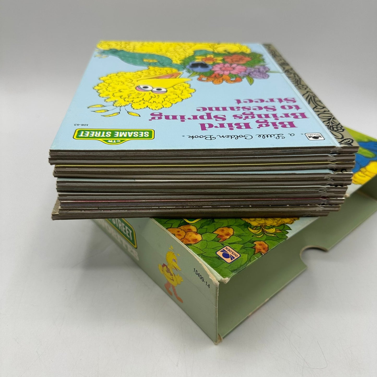 Sesame Street Favorites 10 Volume Boxed Set Childrens Little Golden Books Big Bird