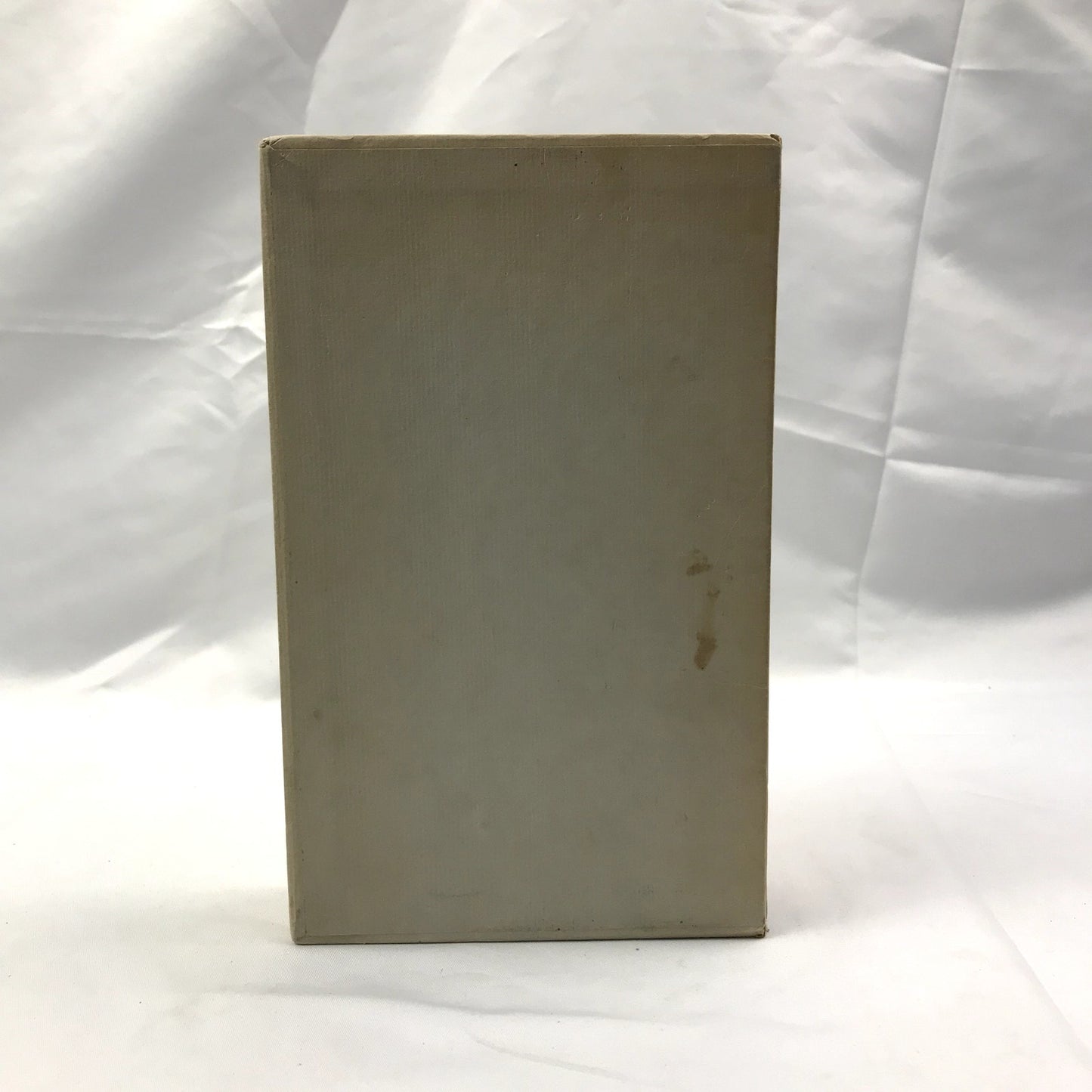 Alice's Adventures in Wonderland 2 Volume Set in Slipcase by Lewis Carroll 1965