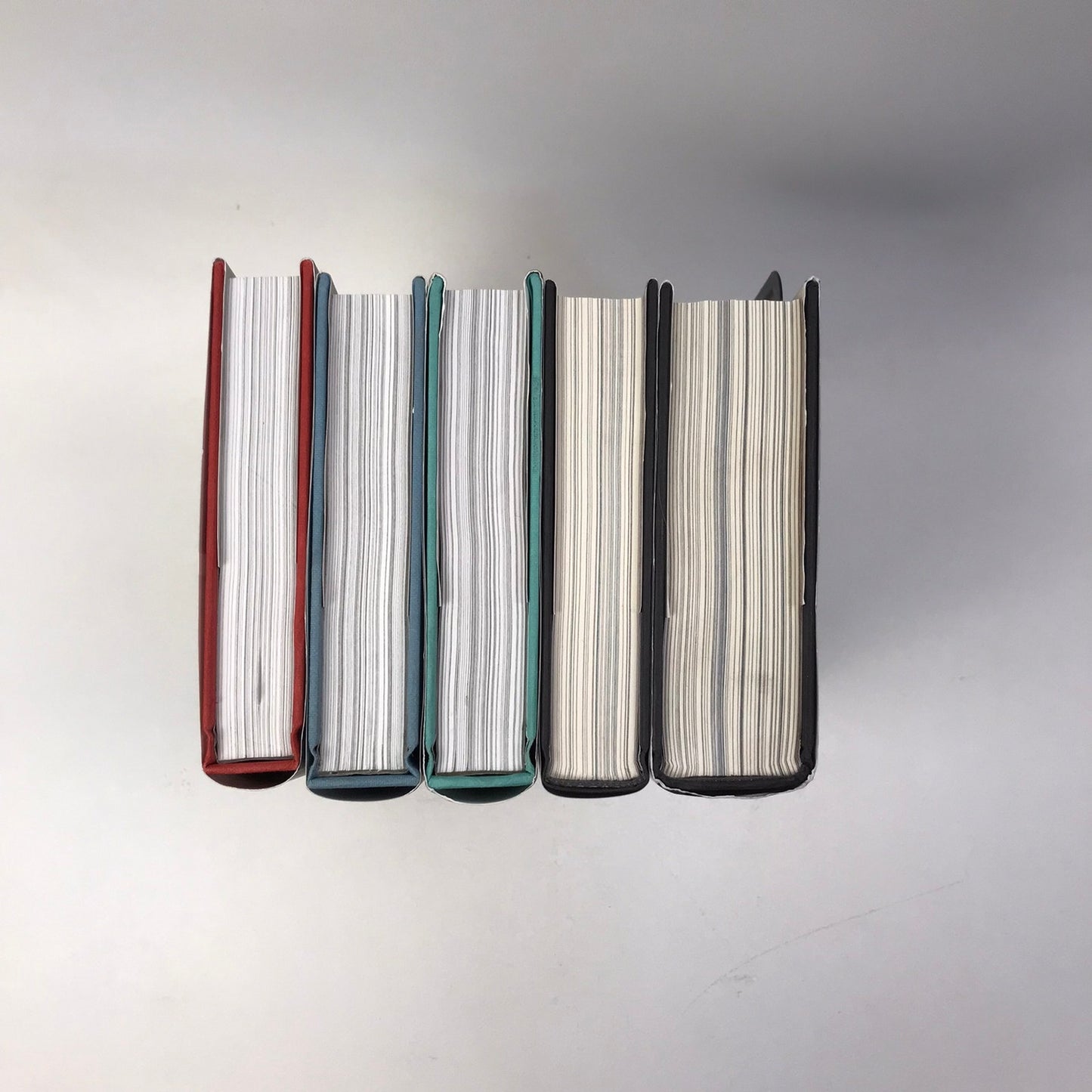 Miss Peregrines Peculiar Children Series 5 Volume Set Ransom Riggs Young Adult