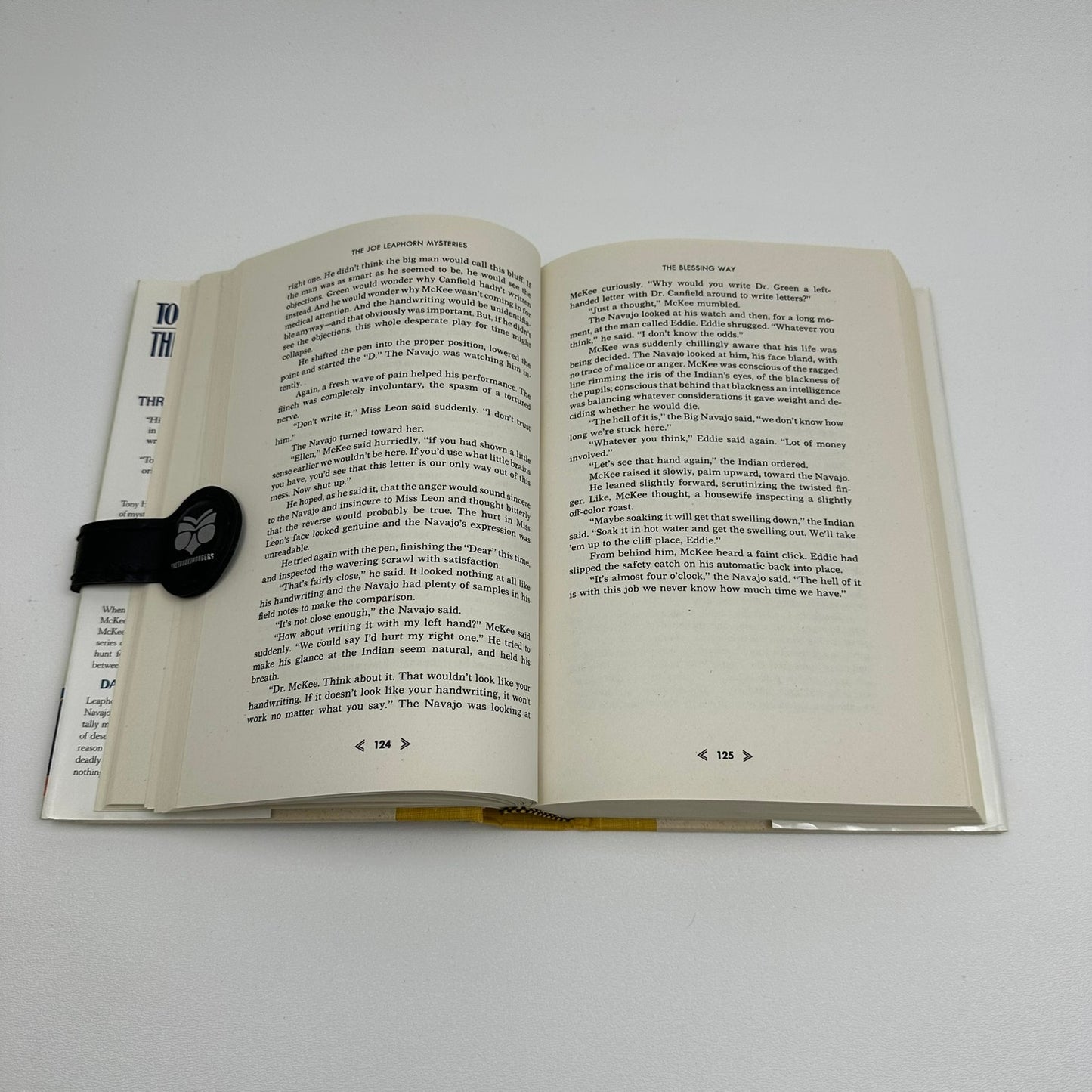 The Joe Leaphorn Mysteries Tony Hillerman Mystery Detective Thriller 3 Novels